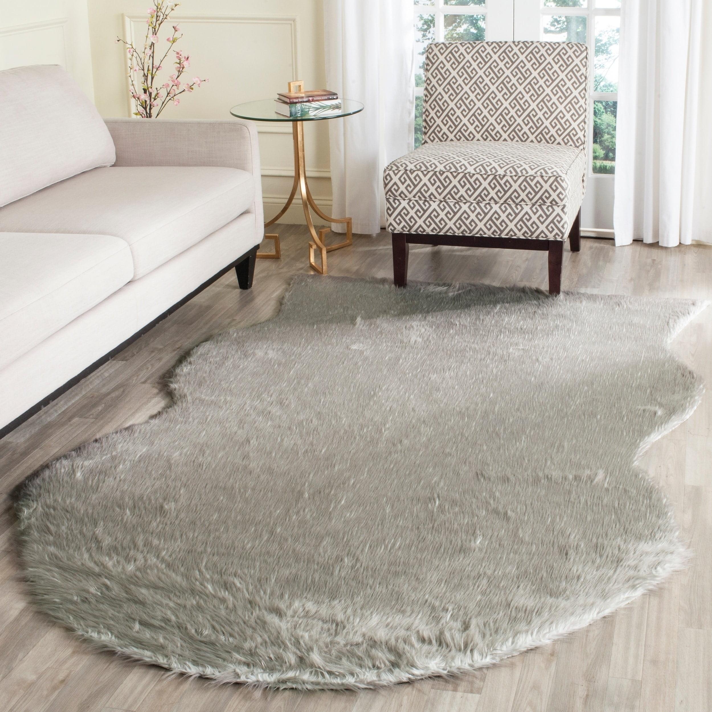 Faux Sheep Skin FSS118 Power Loomed Area Rug - Dark Grey - 5'x8' - Safavieh.