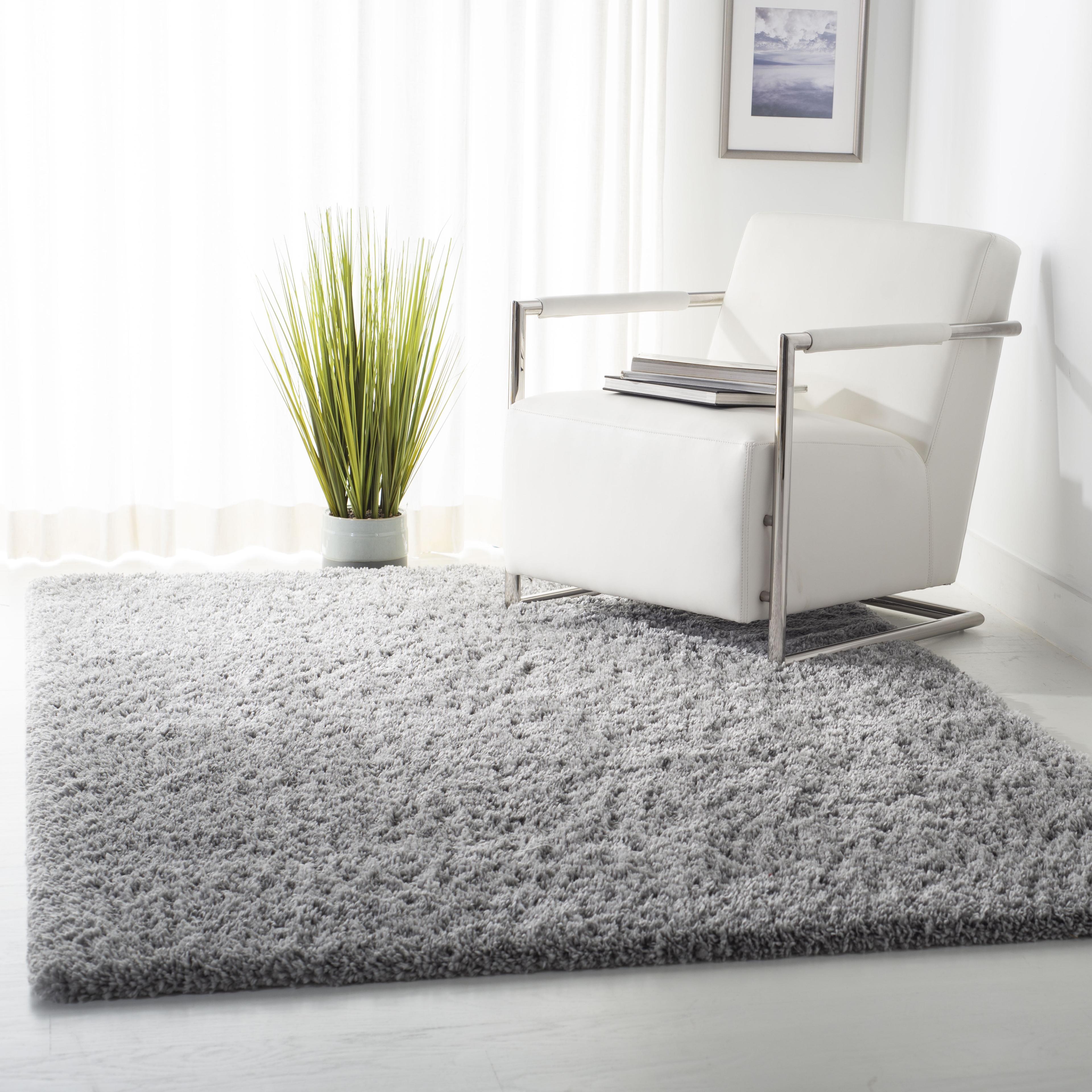 Luxe Plush Gray Shag Area Rug, Synthetic Easy Care, 4' x 6'