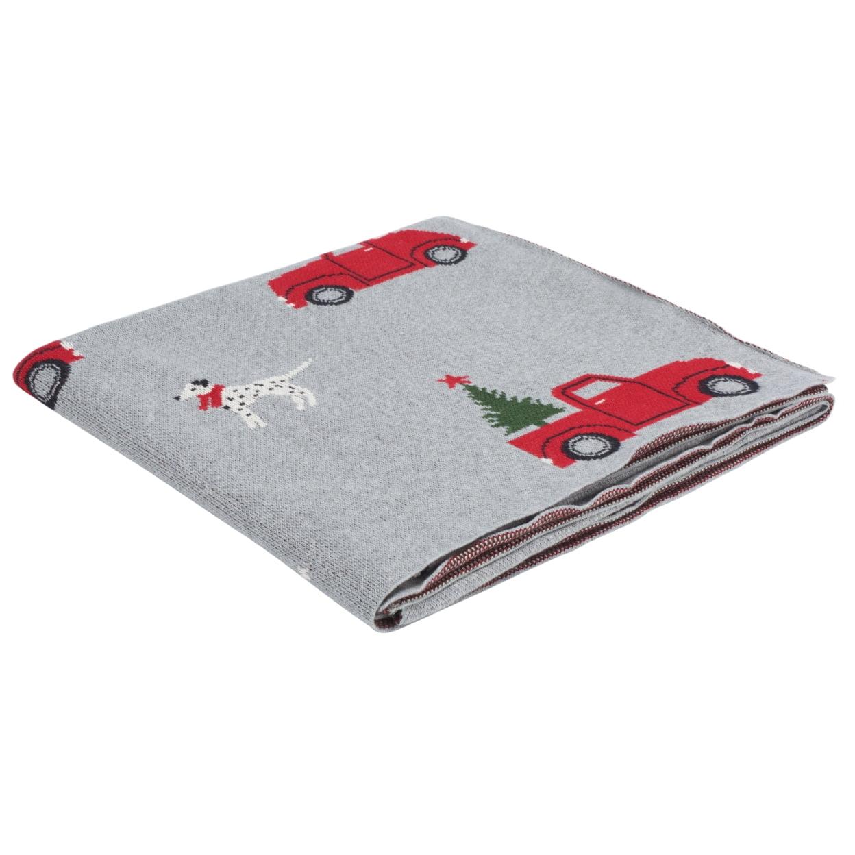 Red and White Reversible Cotton Snowflake Throw Blanket