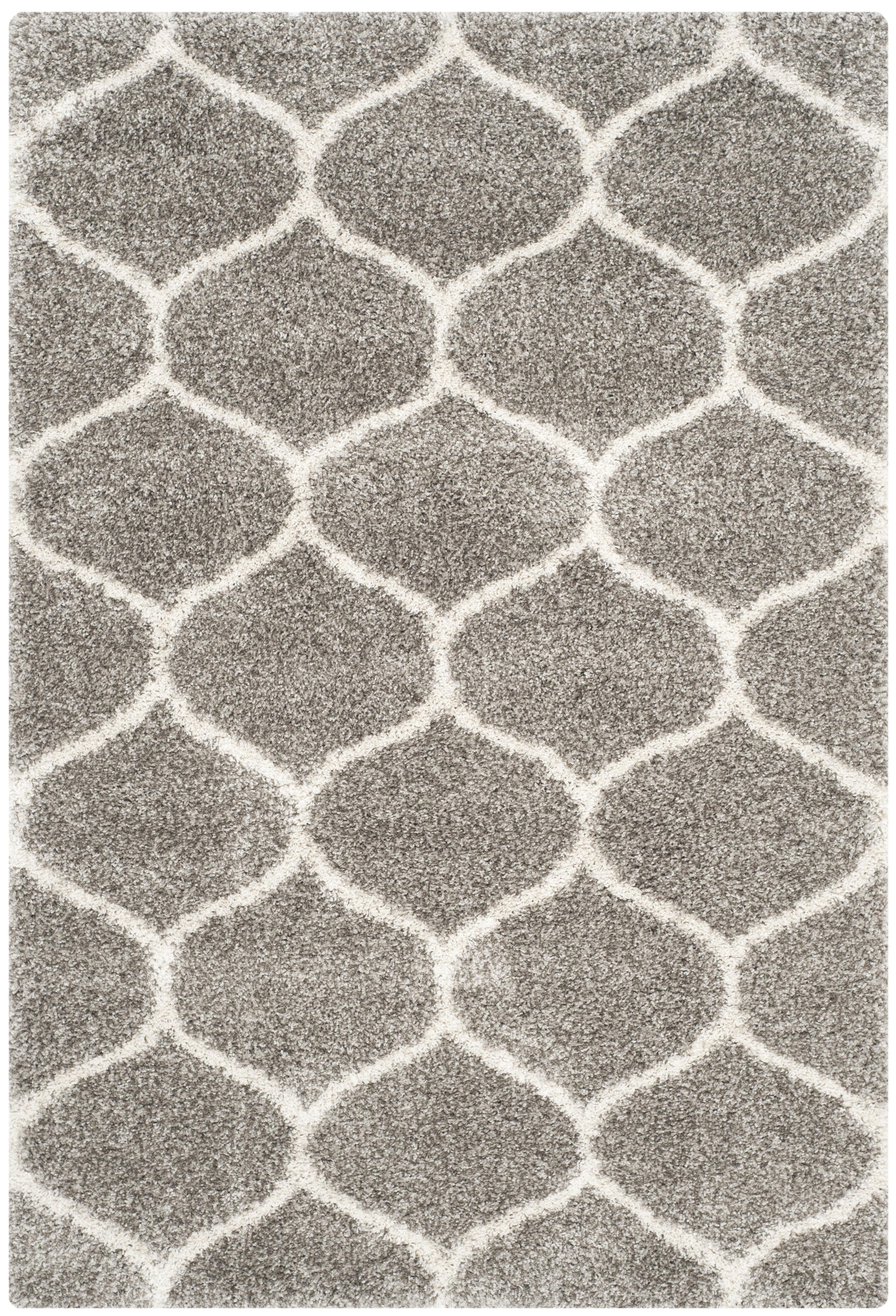 Ivory and Grey Synthetic 5' x 7' Handmade Trellis Shag Rug