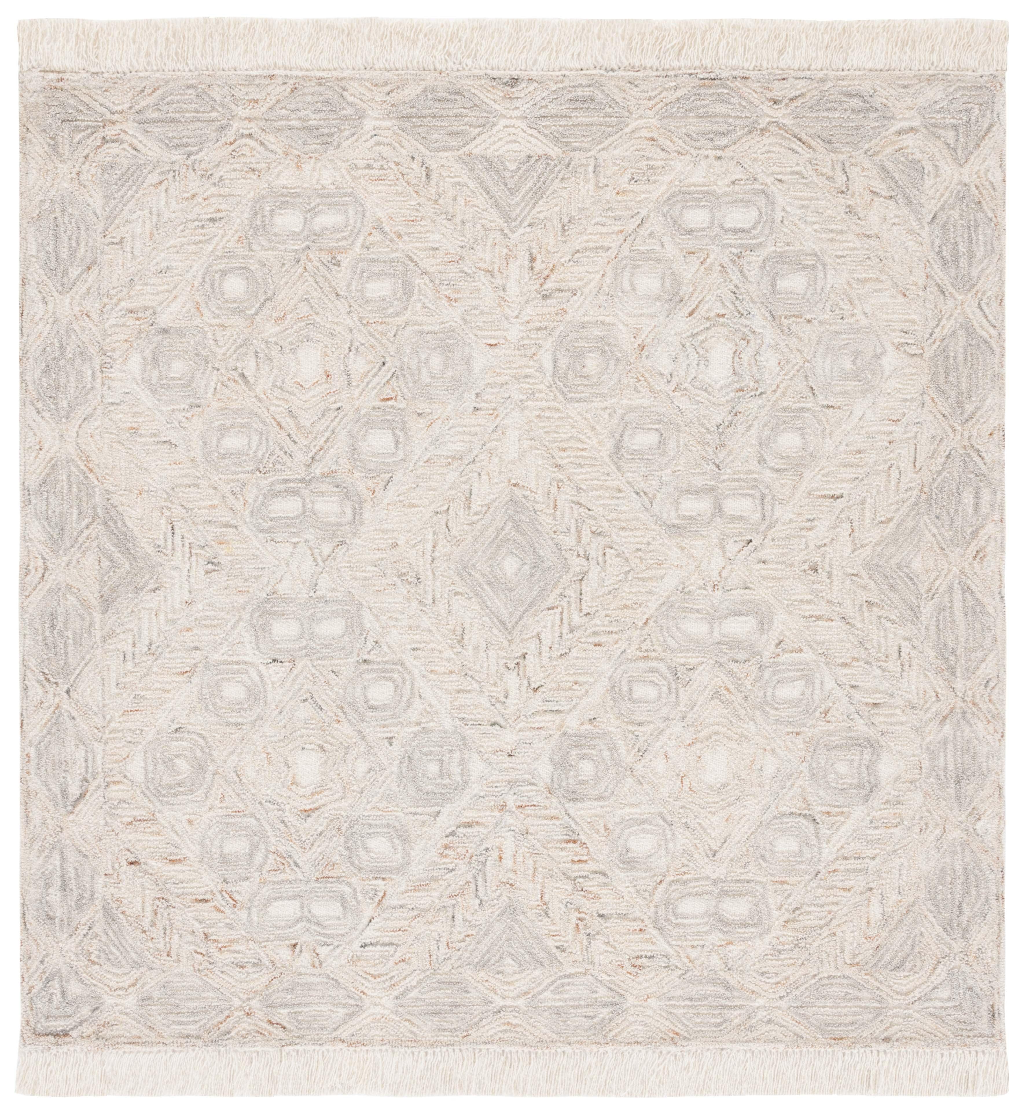 Ikat IKT801 Hand Tufted Area Rug  - Safavieh