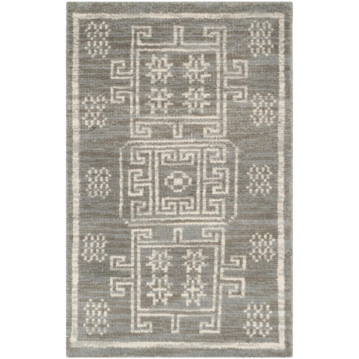 Kenya KNY635 Hand Knotted Area Rug  - Safavieh