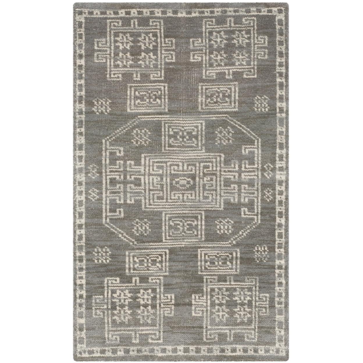 Kenya KNY635 Hand Knotted Area Rug  - Safavieh