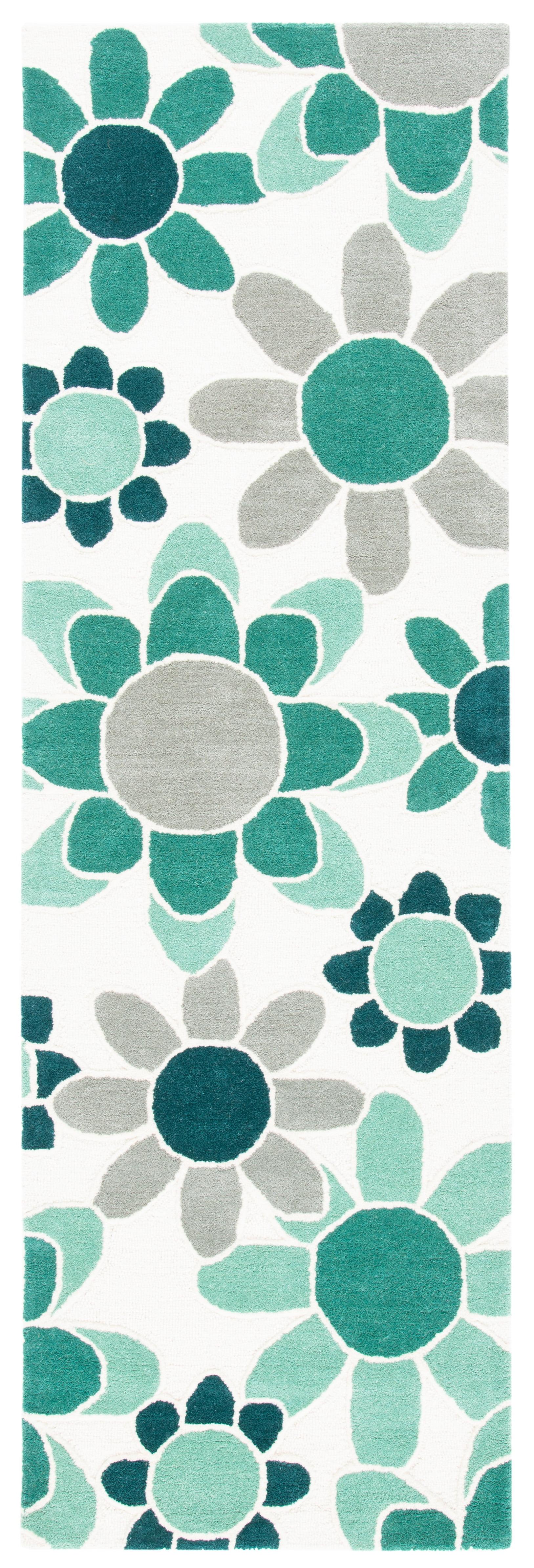 Safavieh Kids SFK923 Hand Tufted Runner Rug - Ivory/Green - 2'6"x8' - Safavieh.