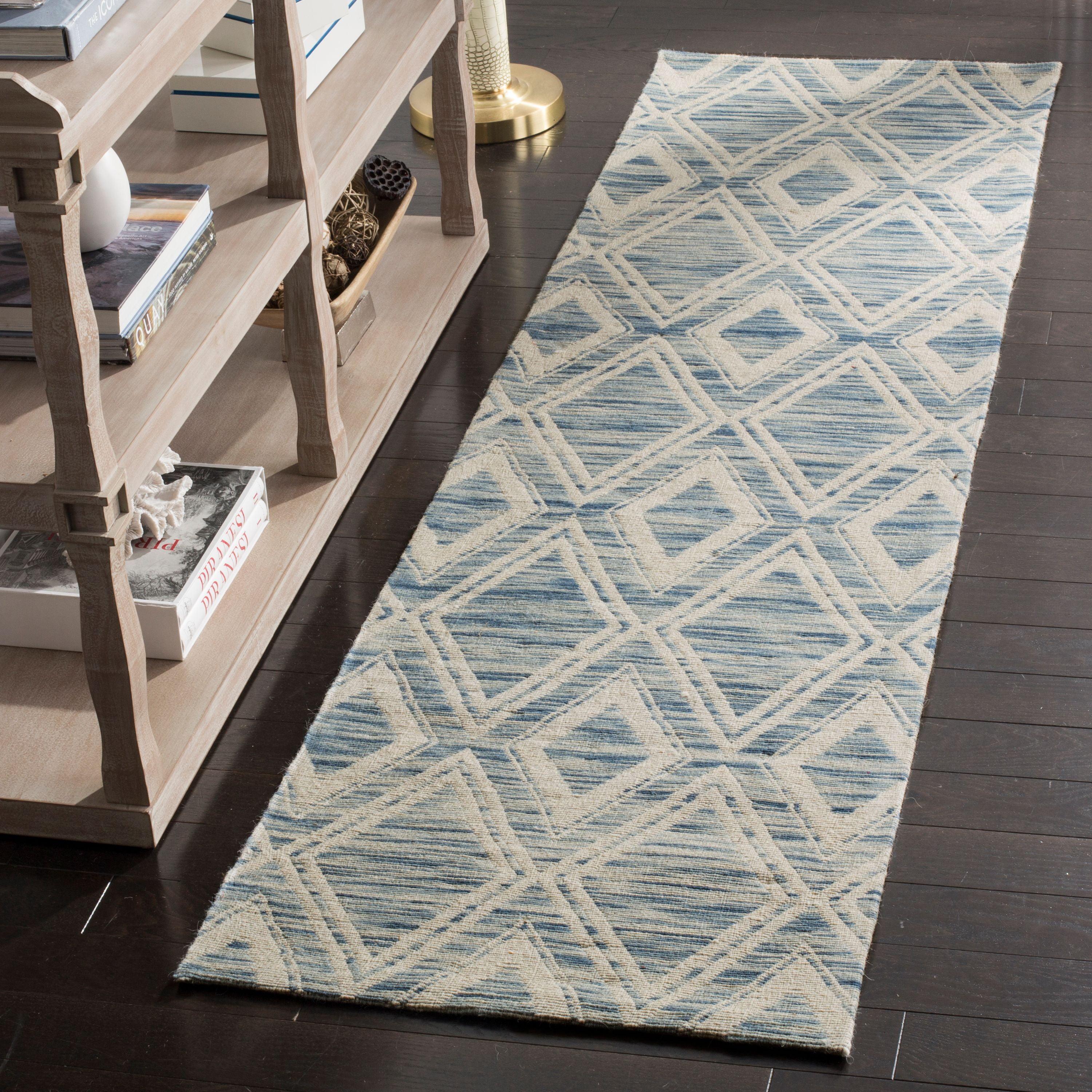 Marbella MRB312 Hand Loomed Area Rug  - Safavieh