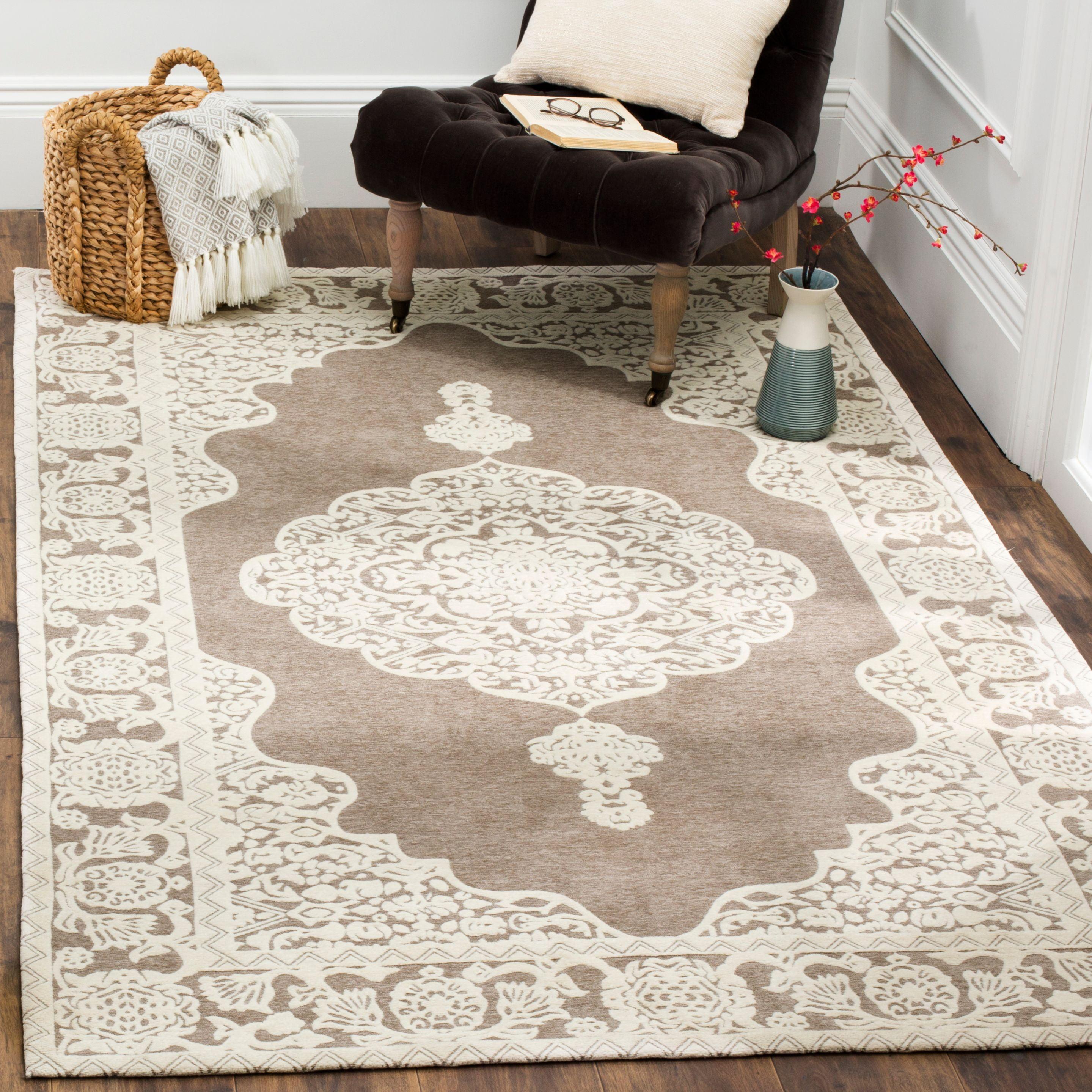 Marbella Light Grey and Ivory Hand-Tufted Wool Area Rug