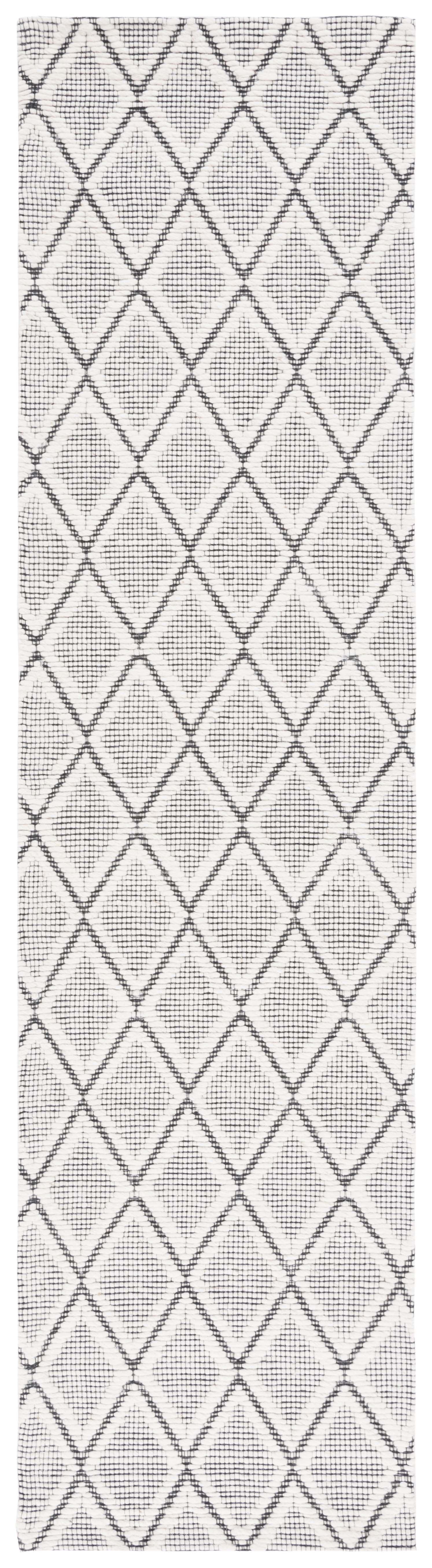 Marbella MRB321 Hand Woven Rugs - Safavieh