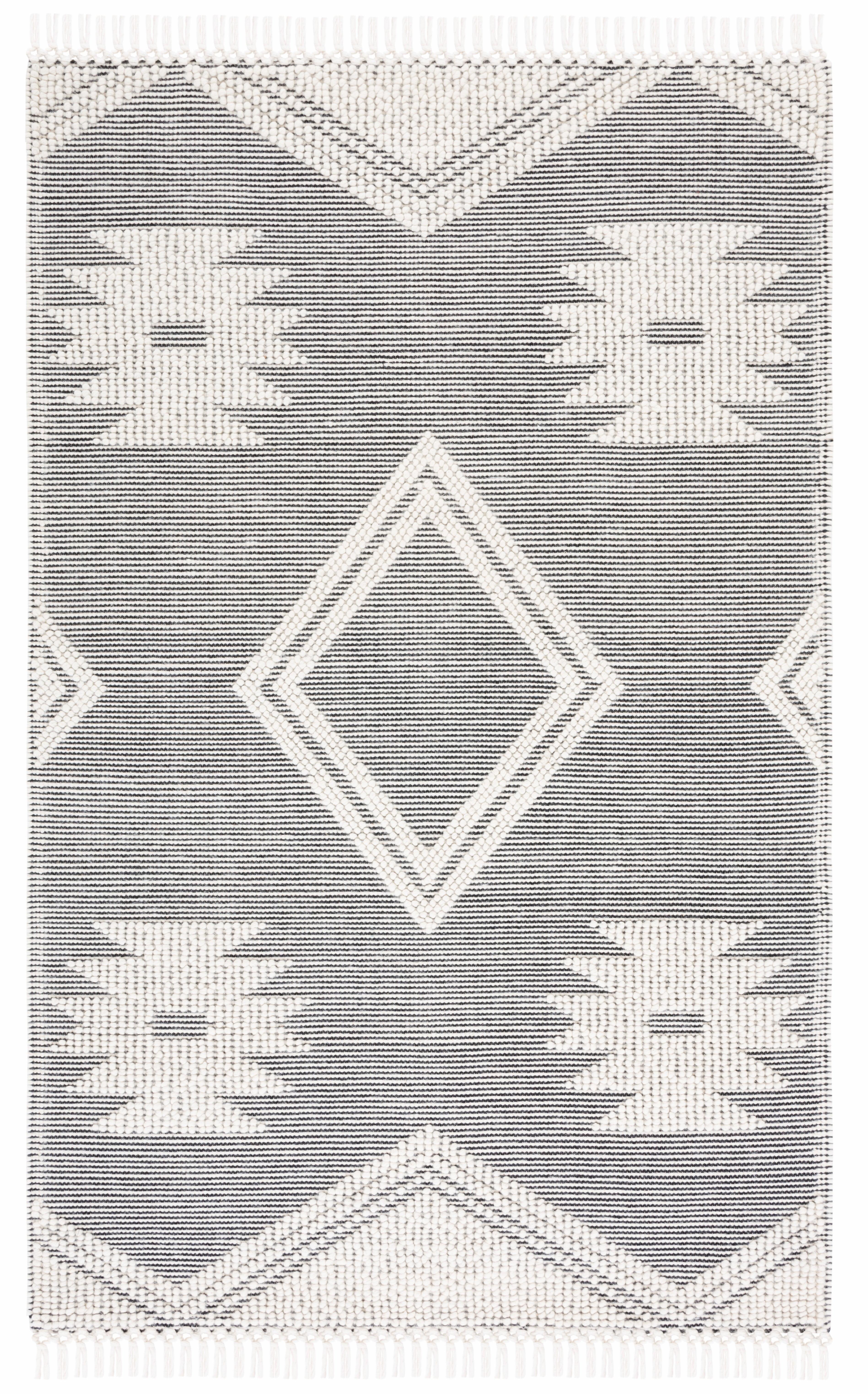 Handwoven Ivory and Black Wool Diamond Area Rug, 5' x 8'