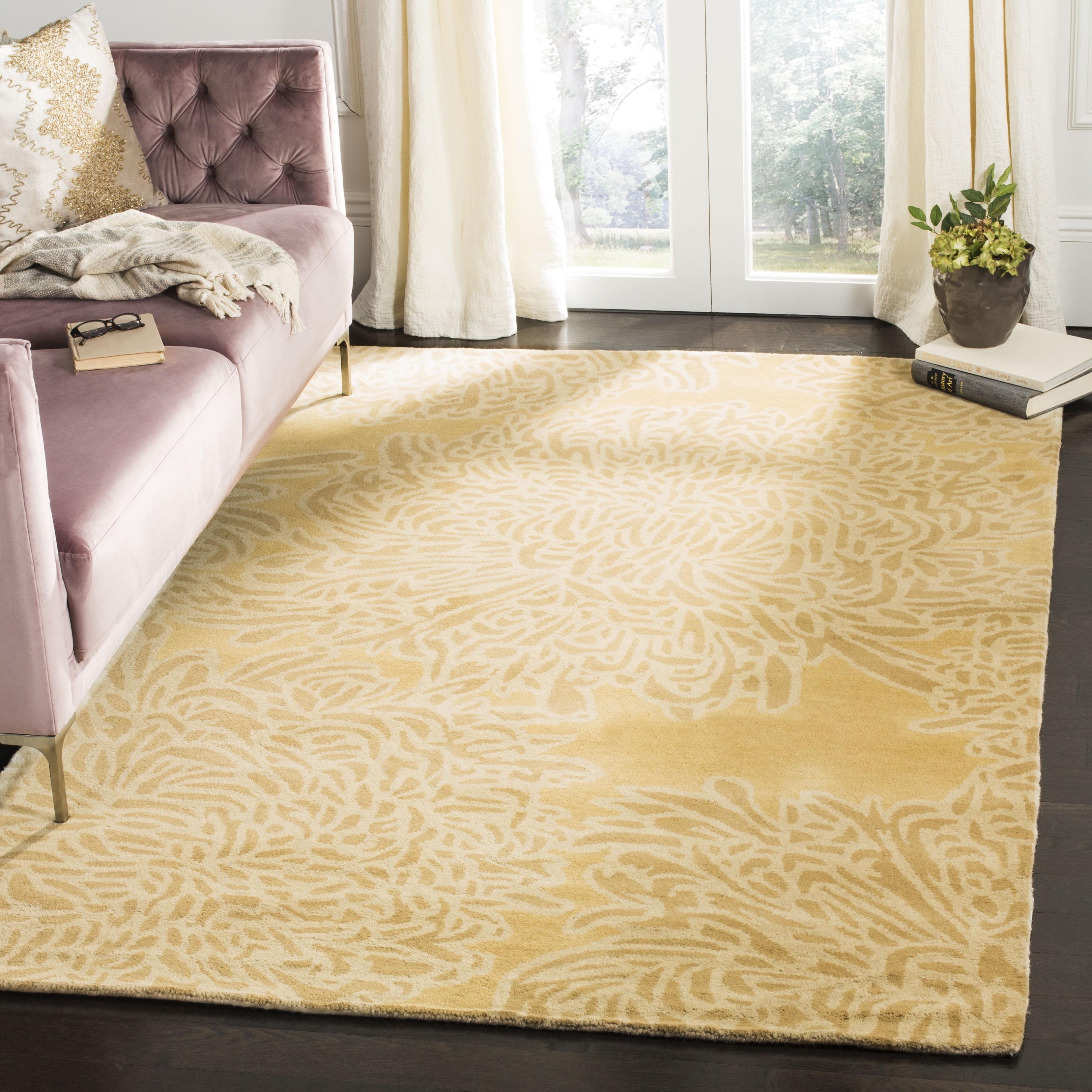 SAFAVIEH Martha Stewart Chrysanthemum Floral Wool Area Rug, Malted, 4' x 6'