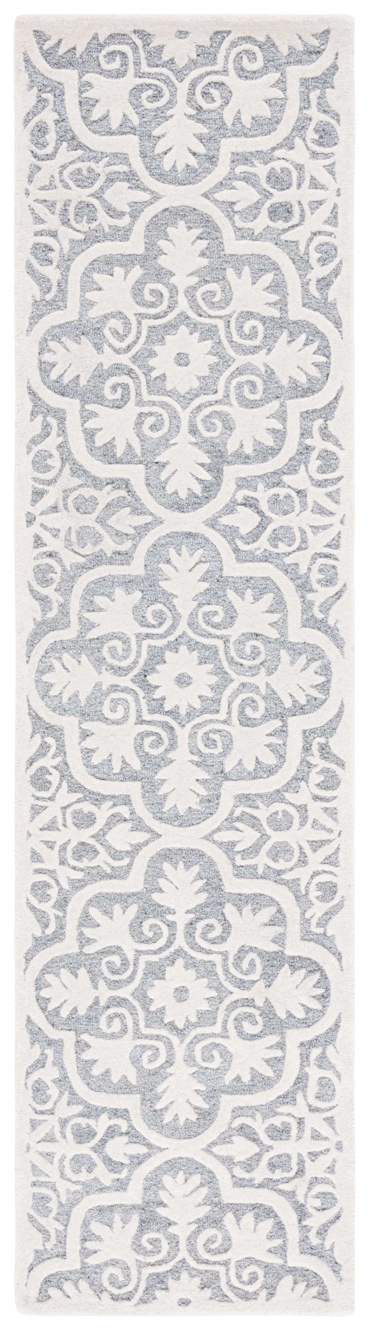 Metro MET859 Hand Tufted Area Rug  - Safavieh