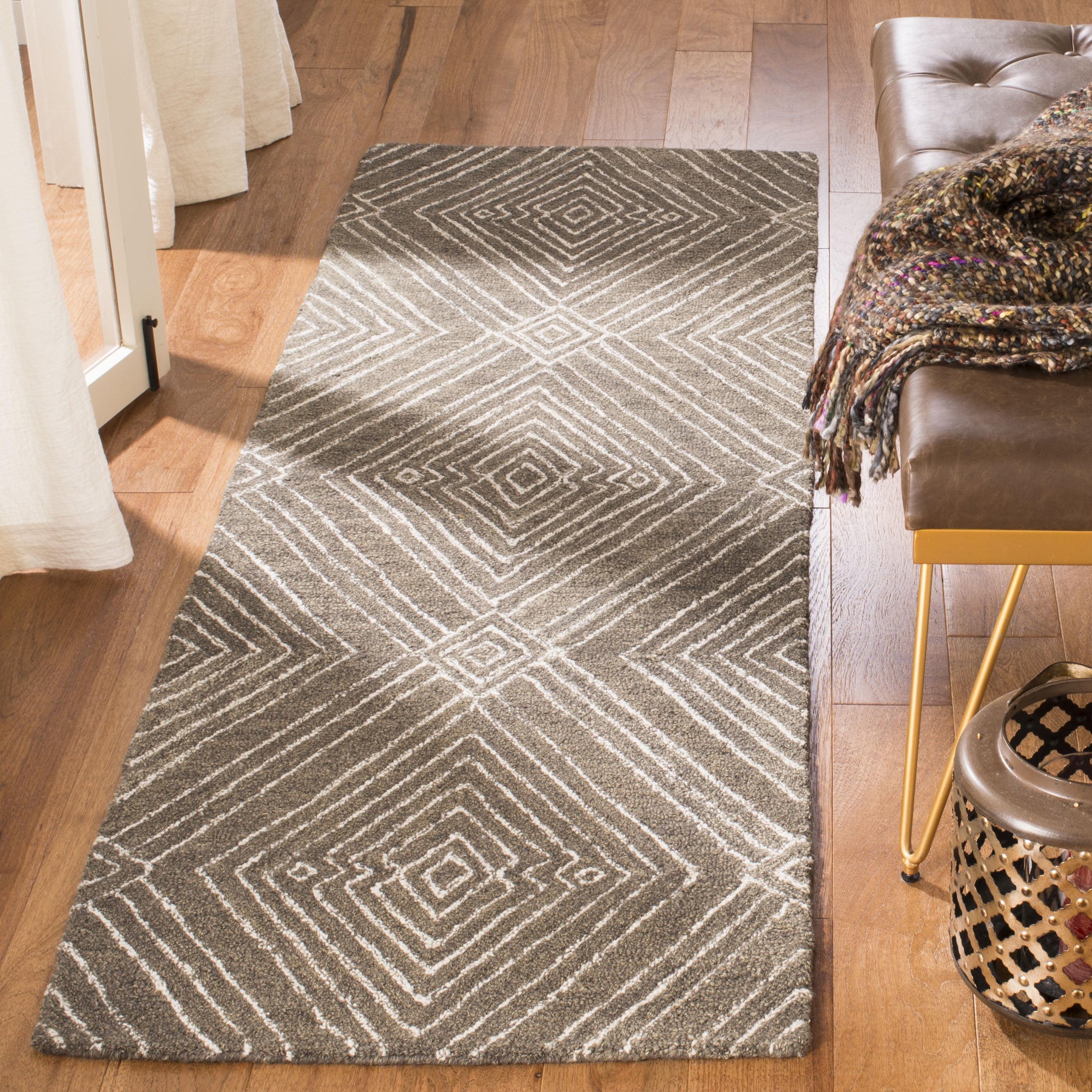 Micro-Loop MLP608 Hand Tufted Runner Rug - Dark Grey/Ivory - 2'3"x7' - Safavieh.