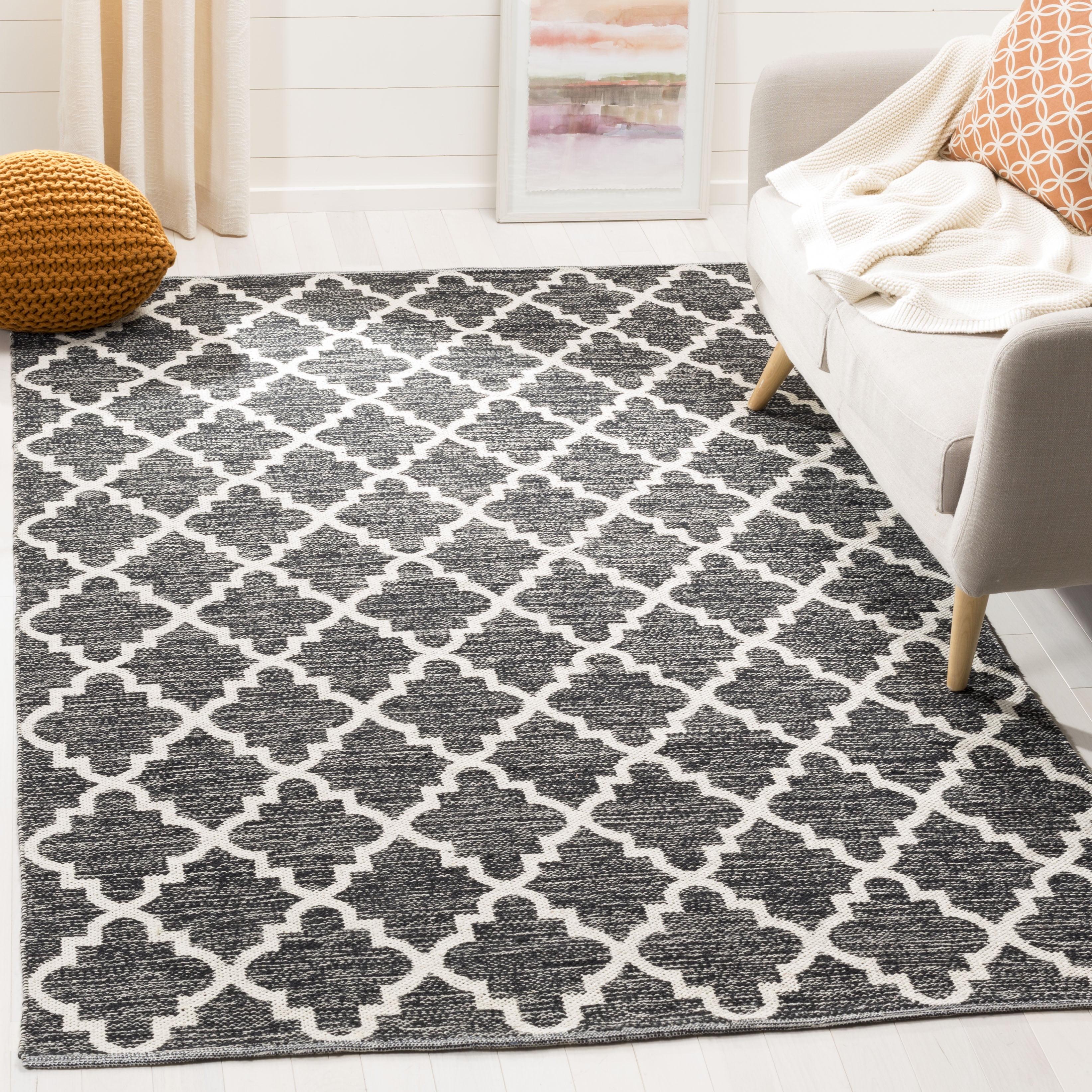 Coastal Charm Ivory & Black Handwoven Cotton 5'x8' Rug