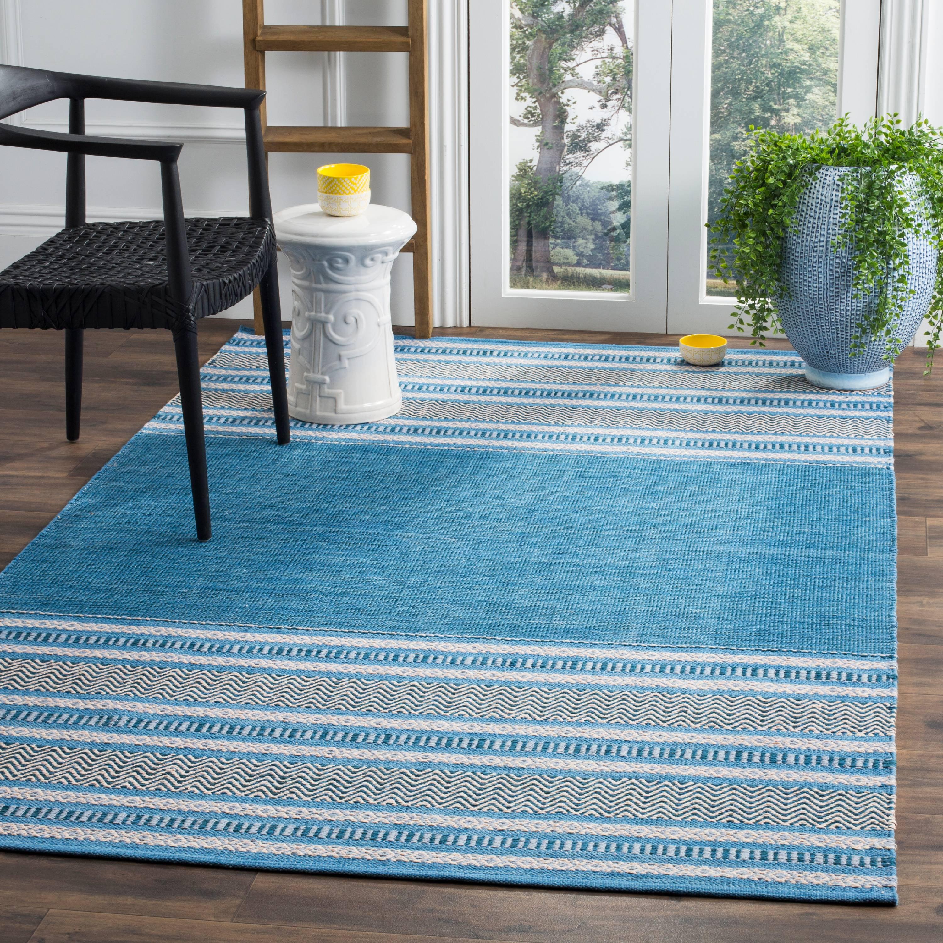 Montauk MTK214 Hand Woven Indoor Accent Rug - Blue/Grey - 2'6"x4' - Safavieh