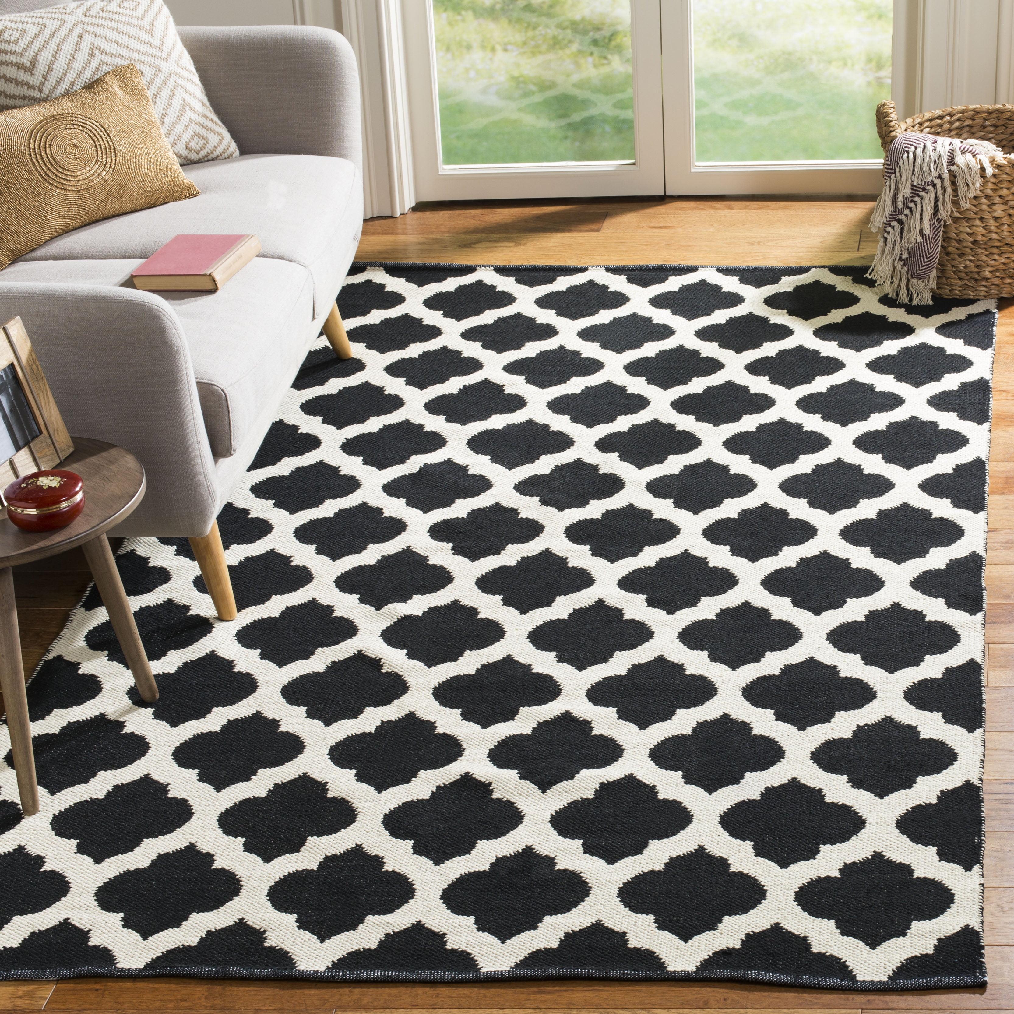 Montauk MTK723 Hand Woven Area Rug - Black/Ivory - 3'x5' - Safavieh.