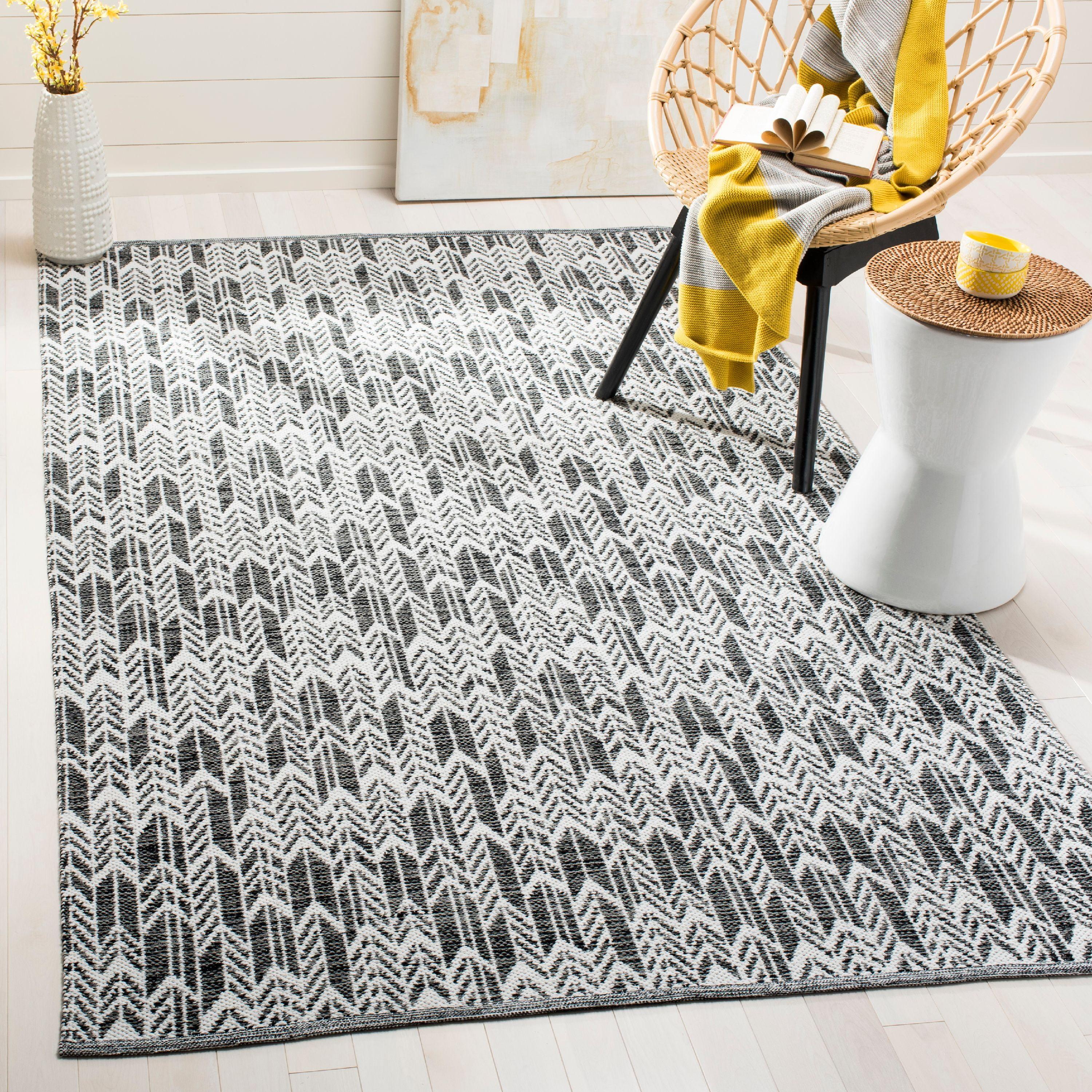 Montauk MTK609 Hand Woven Indoor Accent Rug - Black/Ivory - 3'x5' - Safavieh