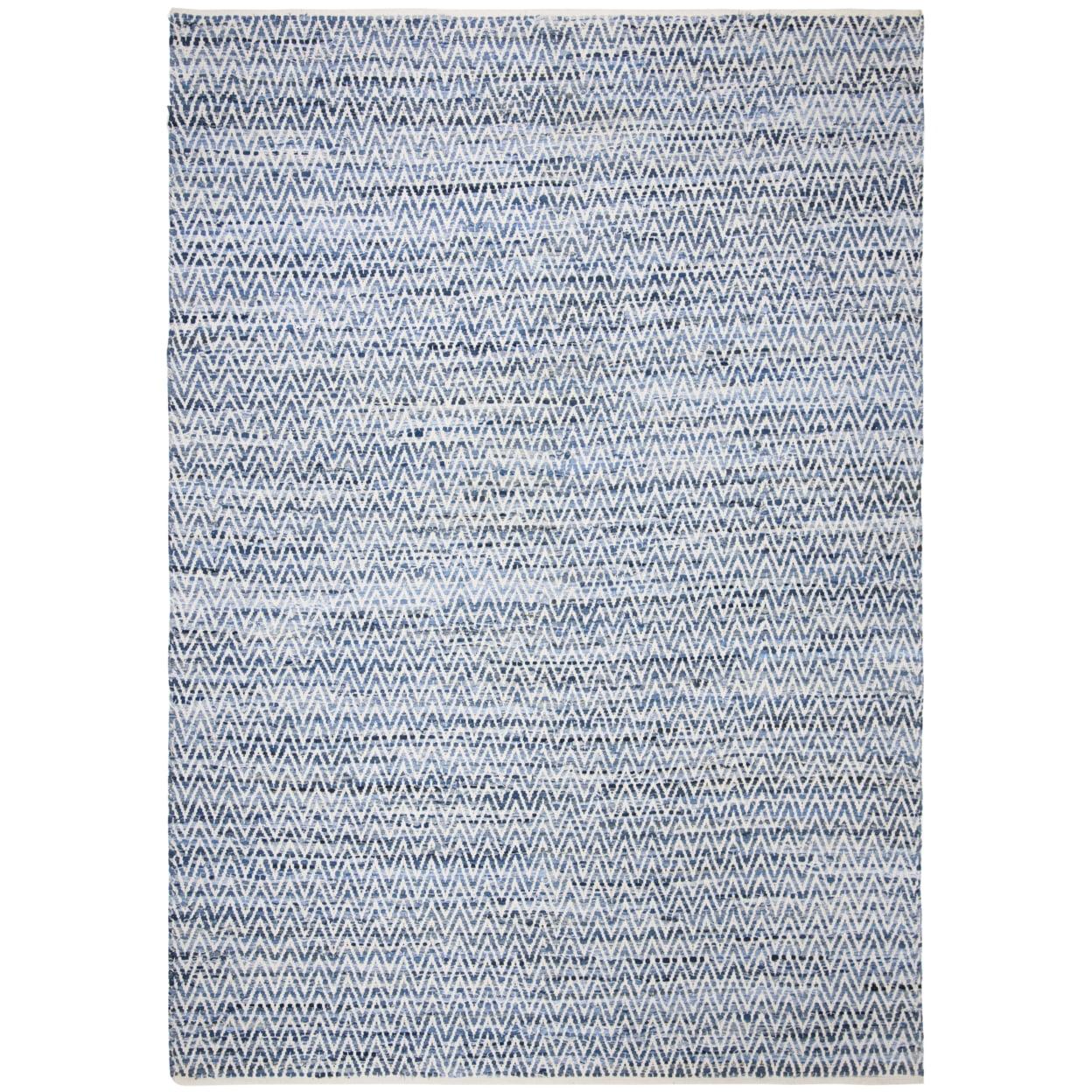 Safavieh Montauk 3' x 5' Hand Woven Rug in Blue