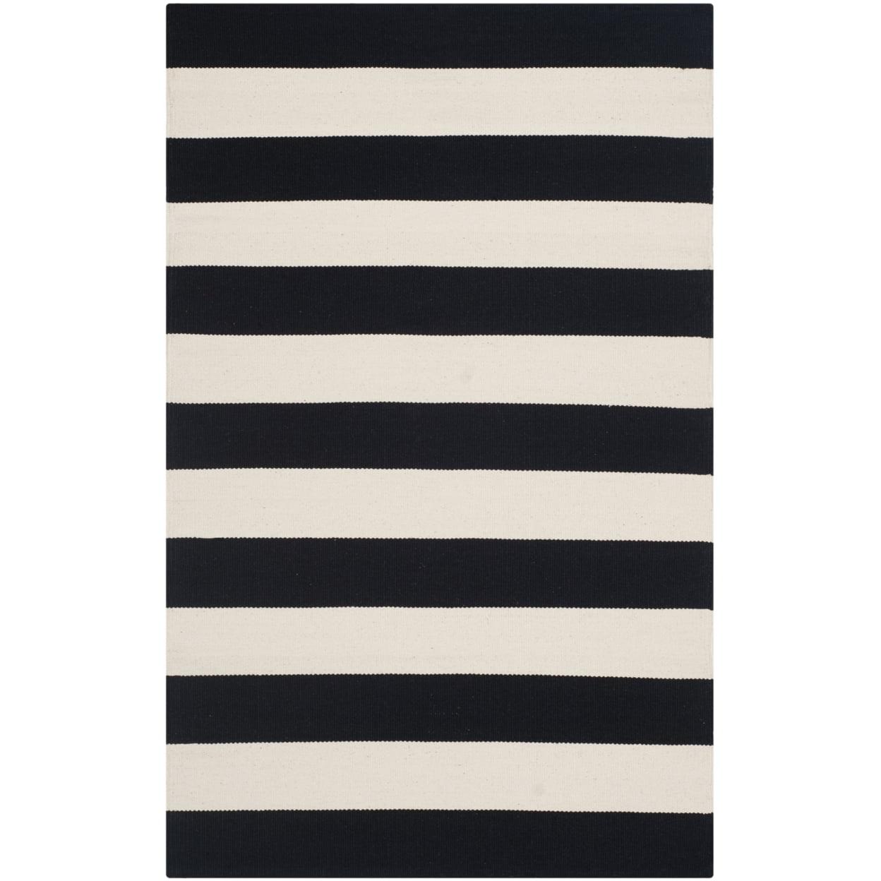 Montauk MTK712 Hand Woven Indoor Accent Rug - Black/Ivory - 2'6"x4' - Safavieh.