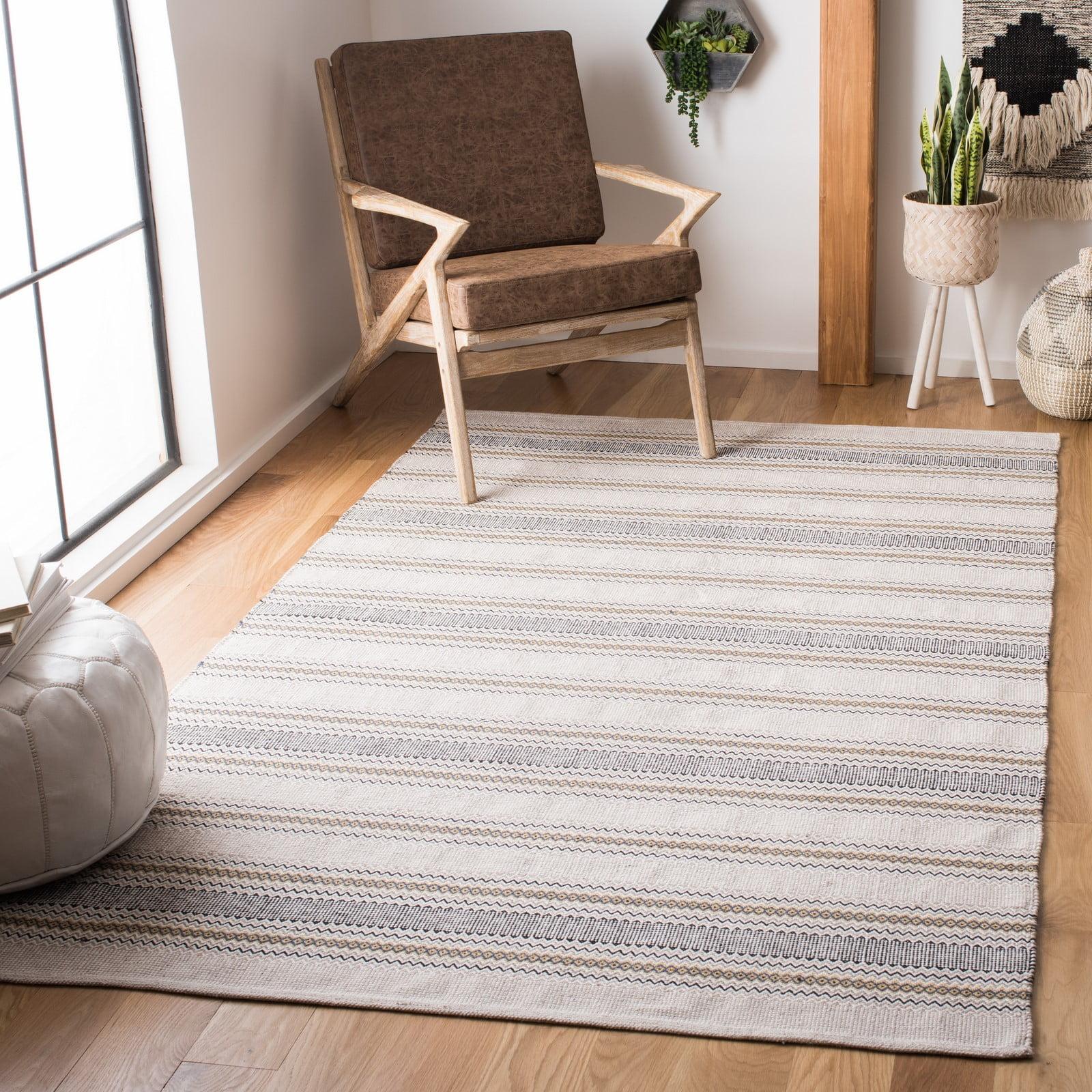 Montauk MTK536 Hand Woven Area Rug - Blue/Beige - 5'x8' - Safavieh.