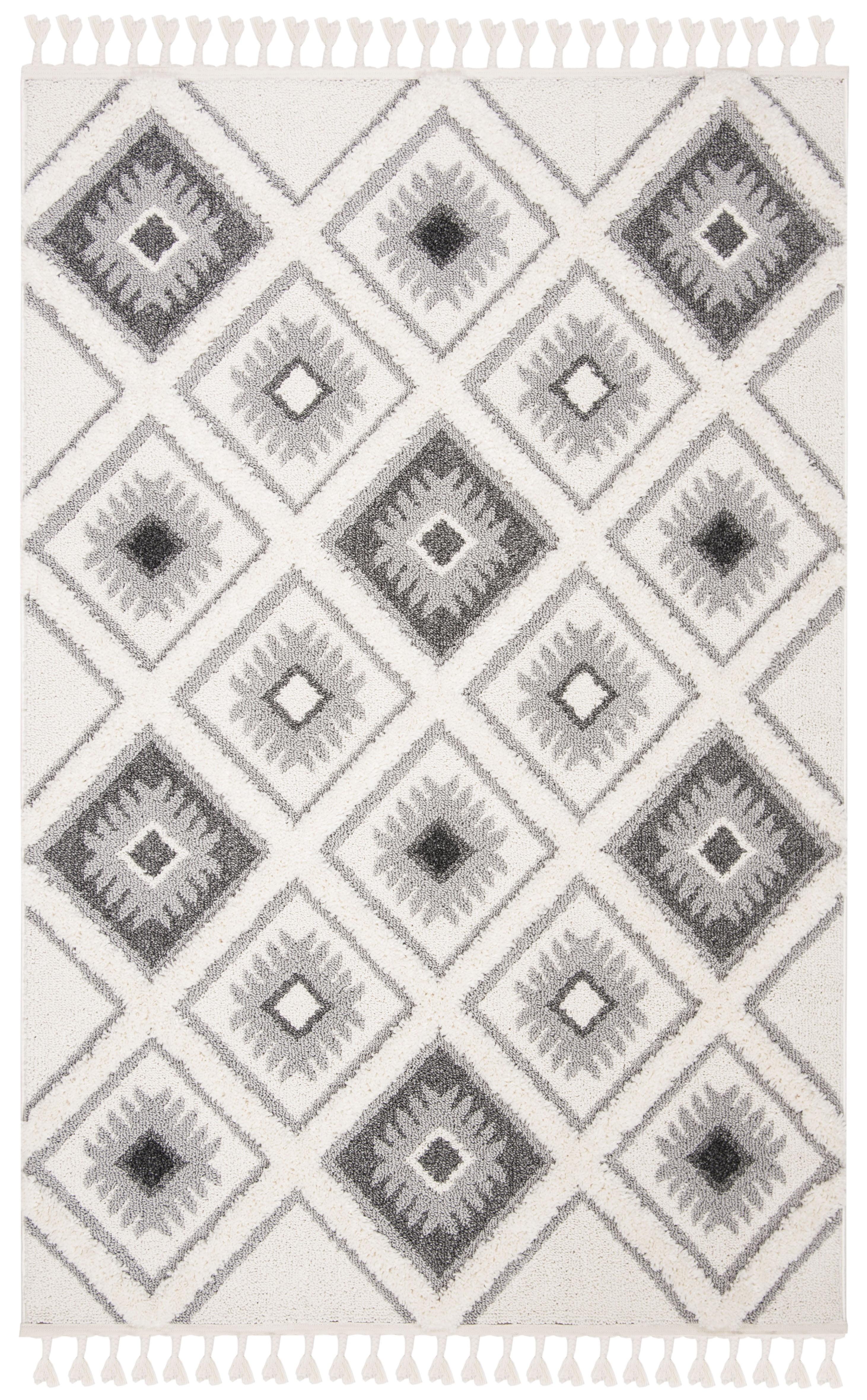 Ivory/Grey Diamond Braided 4' x 6' Handmade Shag Rug