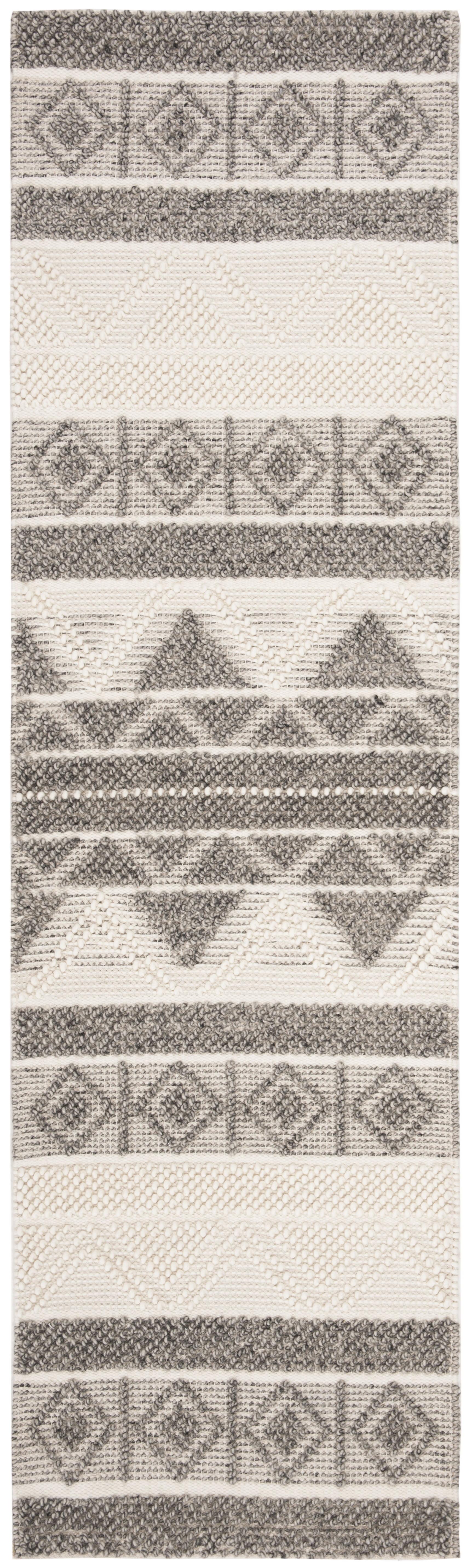 Natura NAT104 Hand Woven Accent Rug - Ivory/Gray - 2'3"x5' - Safavieh