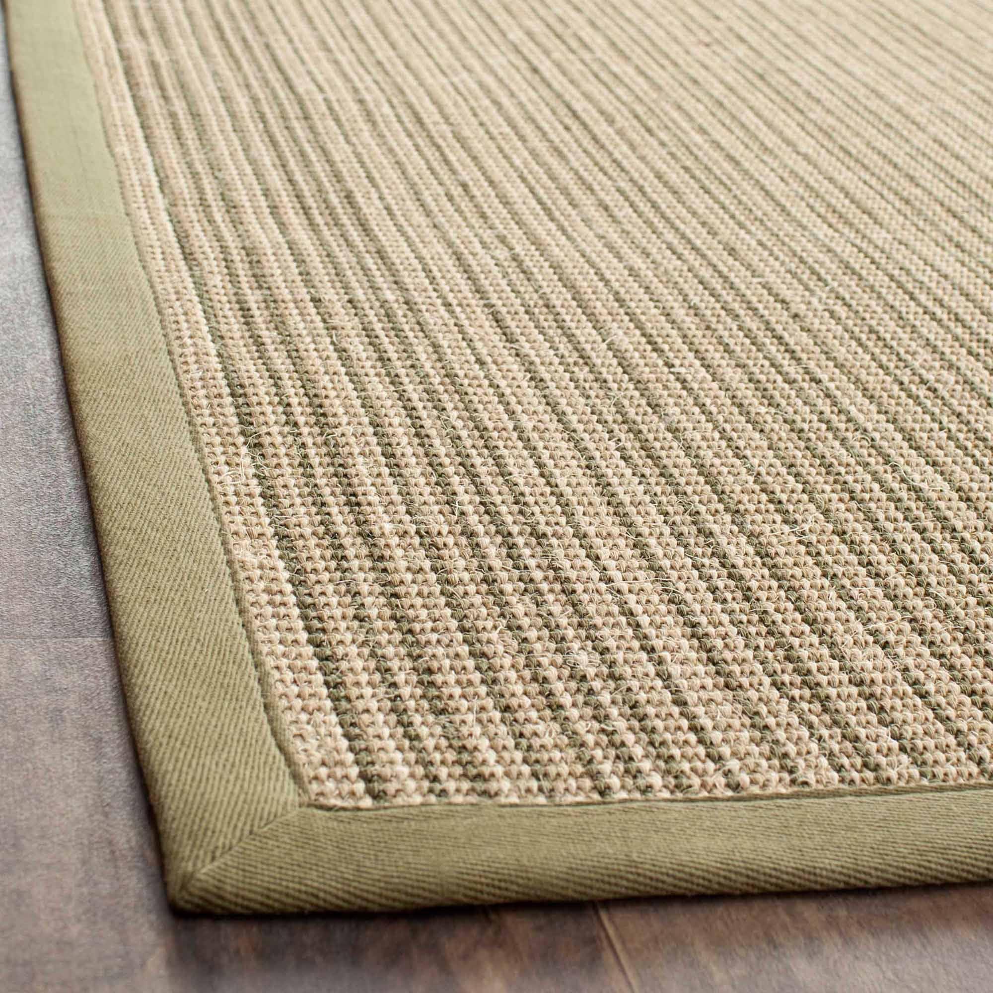 Green and Beige Handwoven Natural Fiber Area Rug, 3' x 5'