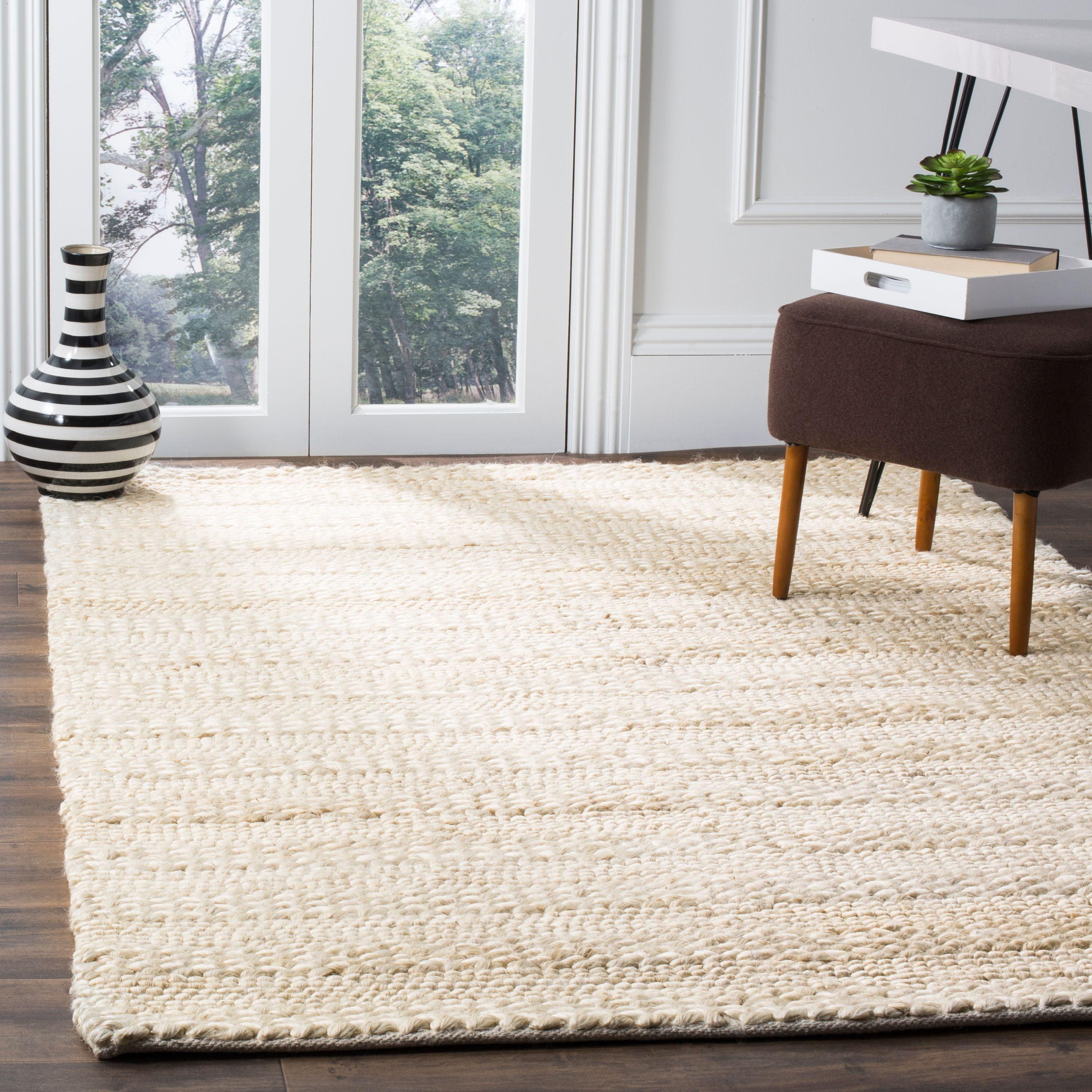 Handmade Braided Bleach Cotton Rectangular Area Rug - 3' x 5'