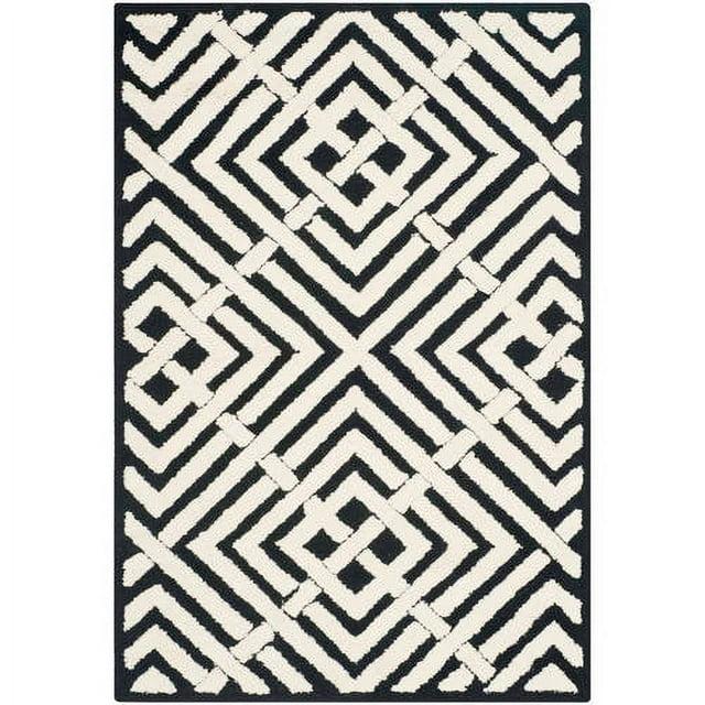 SAFAVIEH Newport Kasandra Geometric Cotton Area Rug, Black/White, 6' x 6' Round