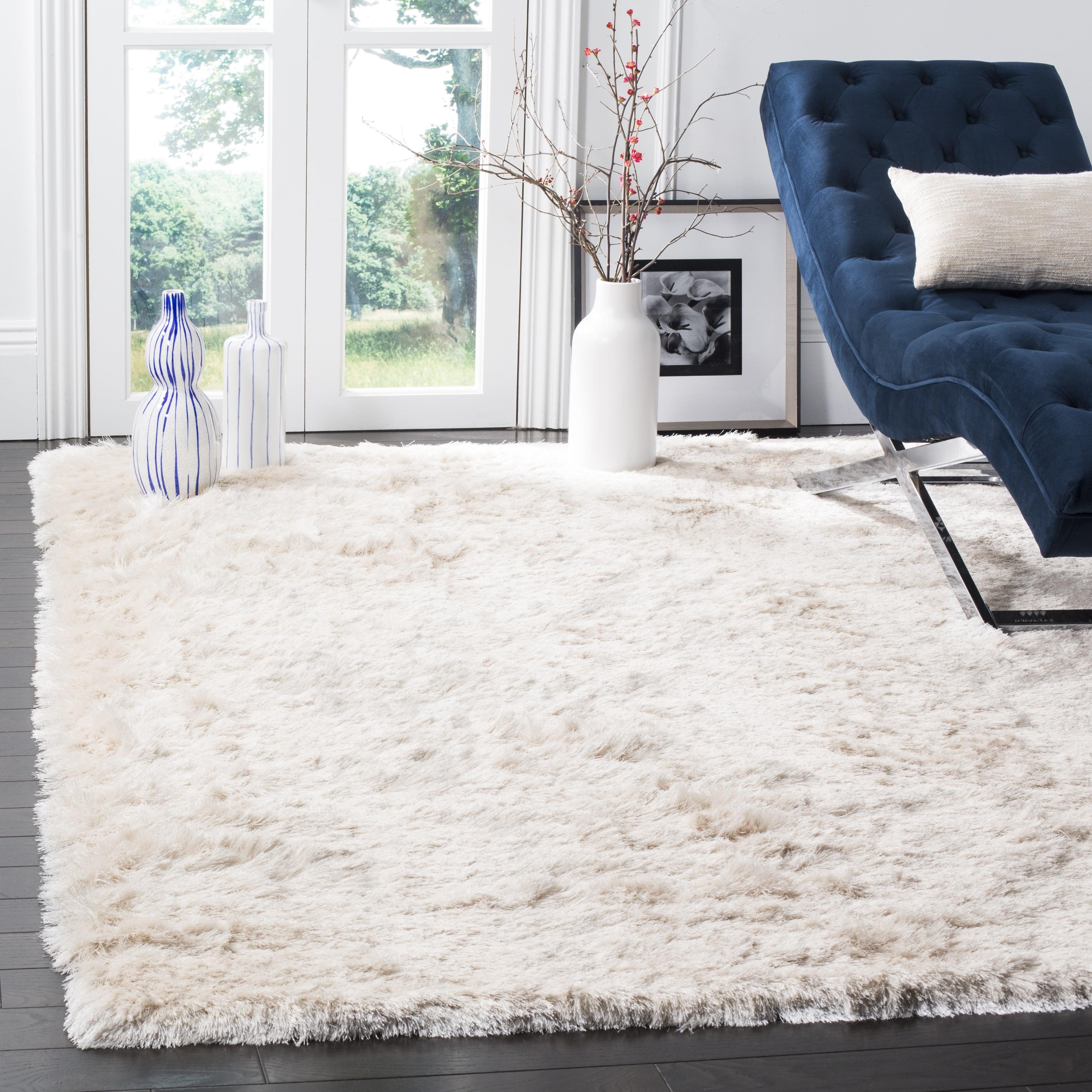 Ivory Elegance 5' Square Hand-Tufted Shag Rug in Wool Blend