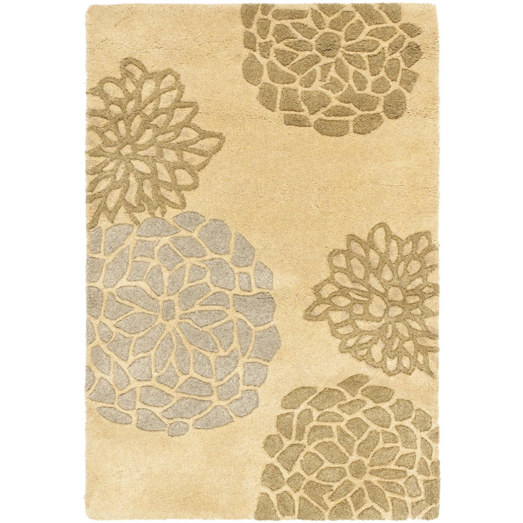 Soho SOH211 Hand Tufted Area Rug  - Safavieh