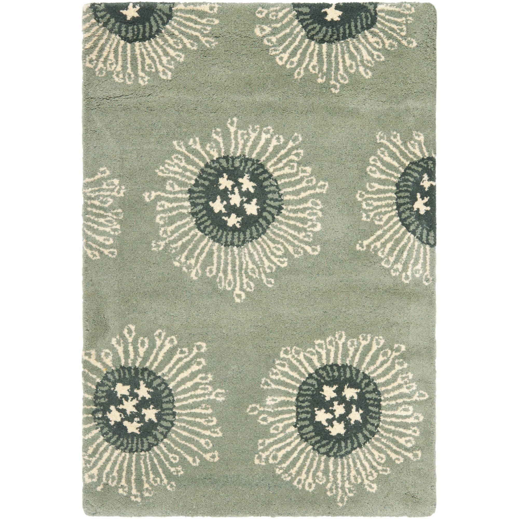 Soho SOH852 Hand Tufted Area Rug  - Safavieh