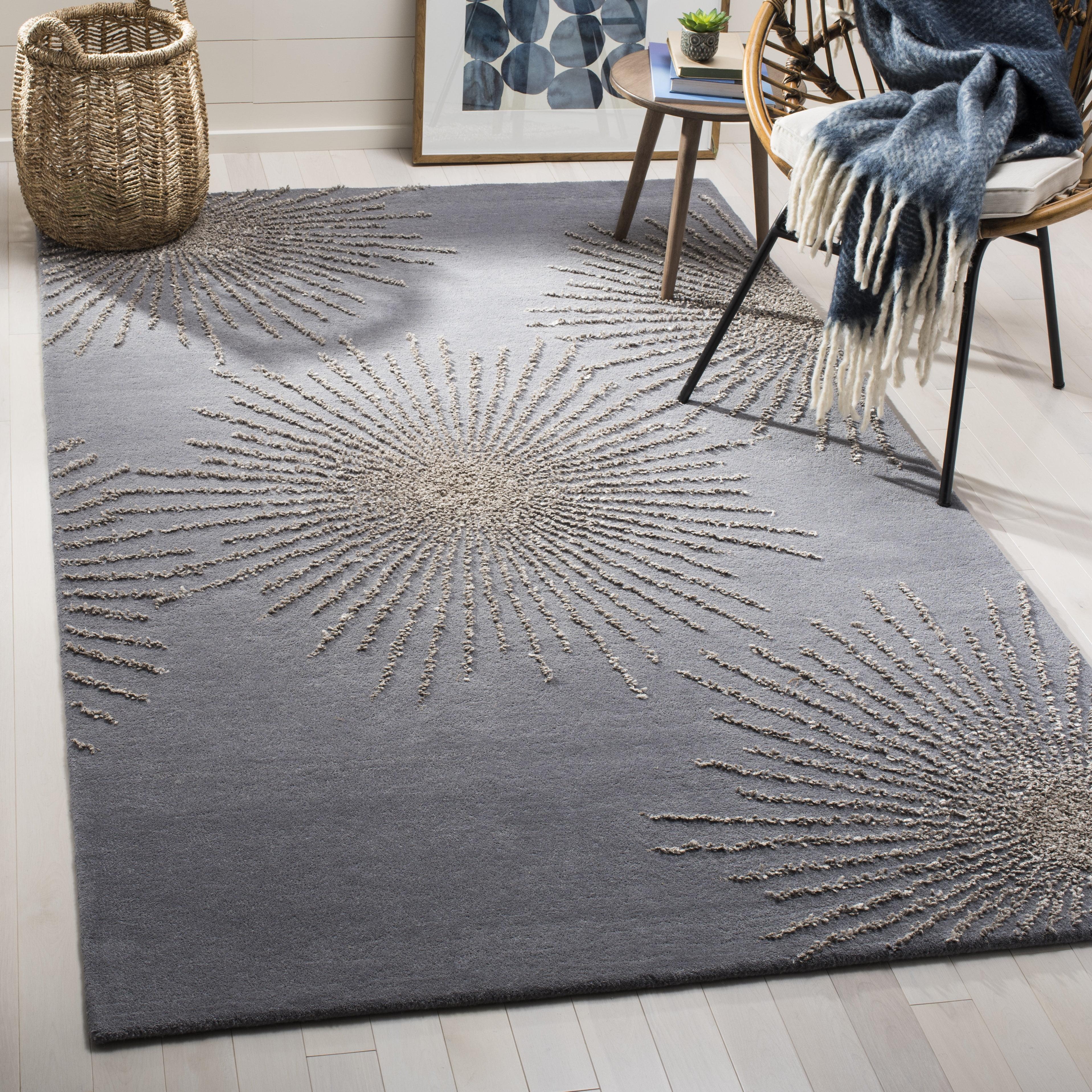 Dark Grey and Silver 5' x 8' Hand-Tufted Wool and Viscose Area Rug