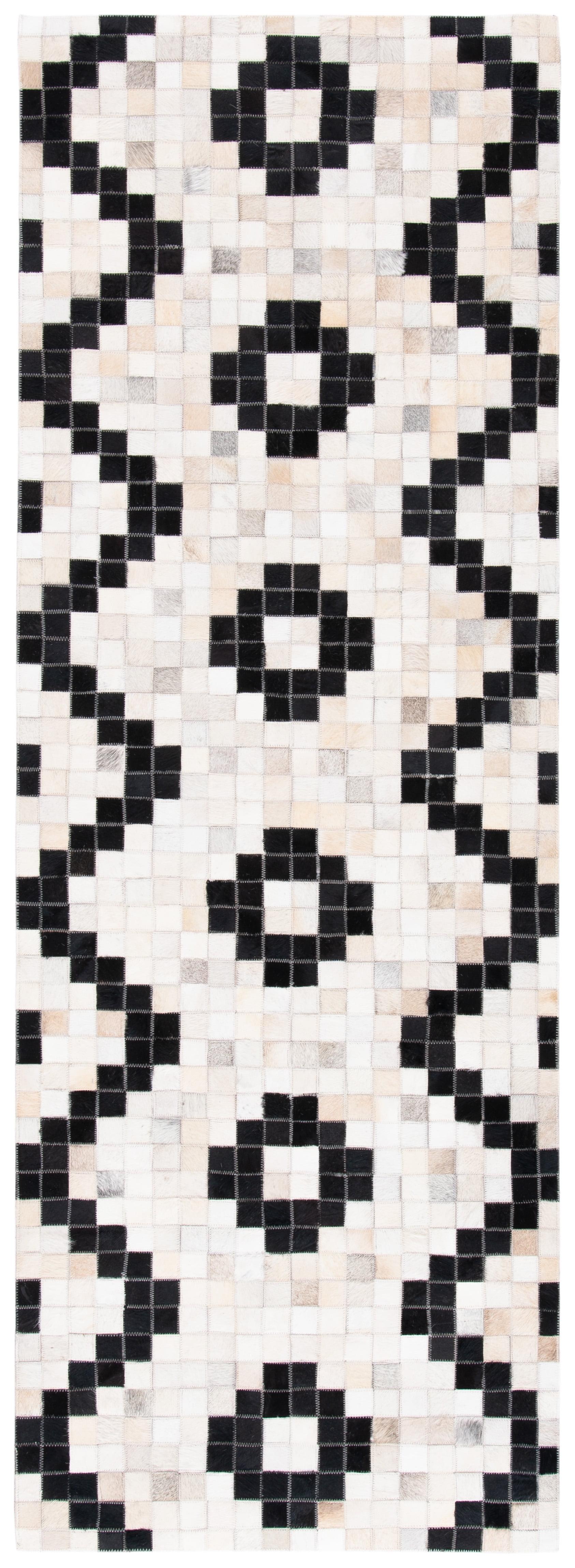 Union Rustic Sebeka Hand Woven Leather/Felted Cloth Chevron Rug in Ivory/Black