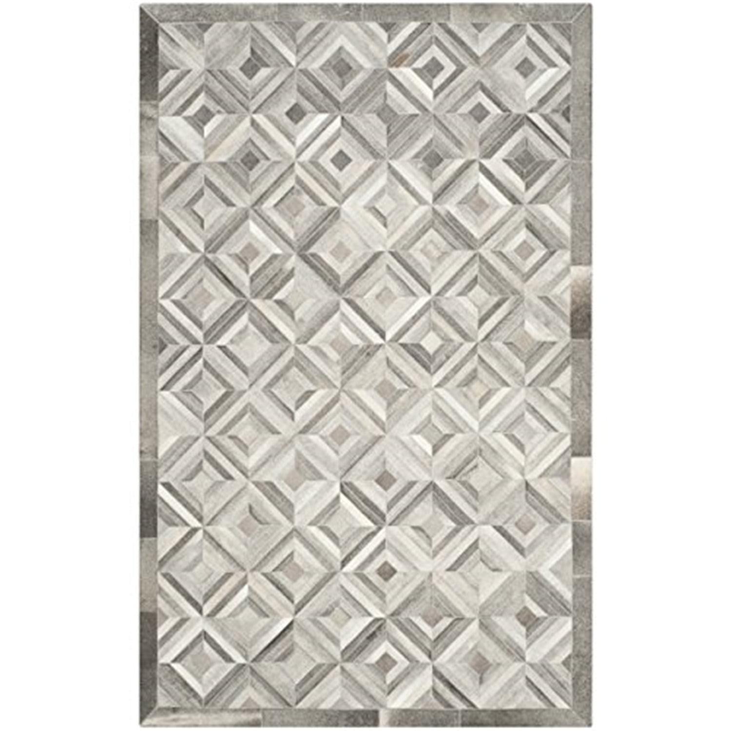 Handmade Gray Geometric Cowhide Area Rug, 3' x 5'