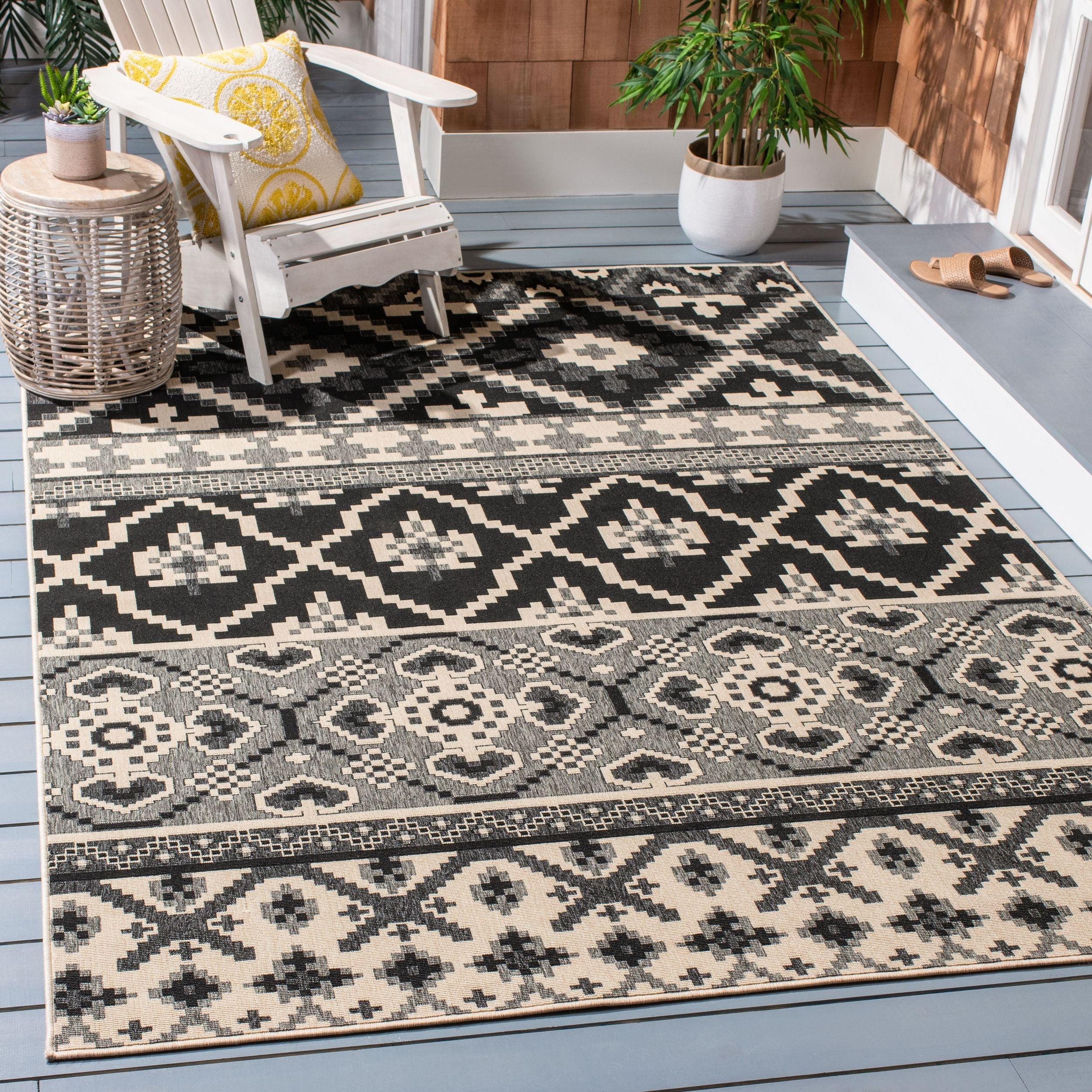 Veranda VER097 Power Loomed Indoor/Outdoor Area Rug  - Safavieh