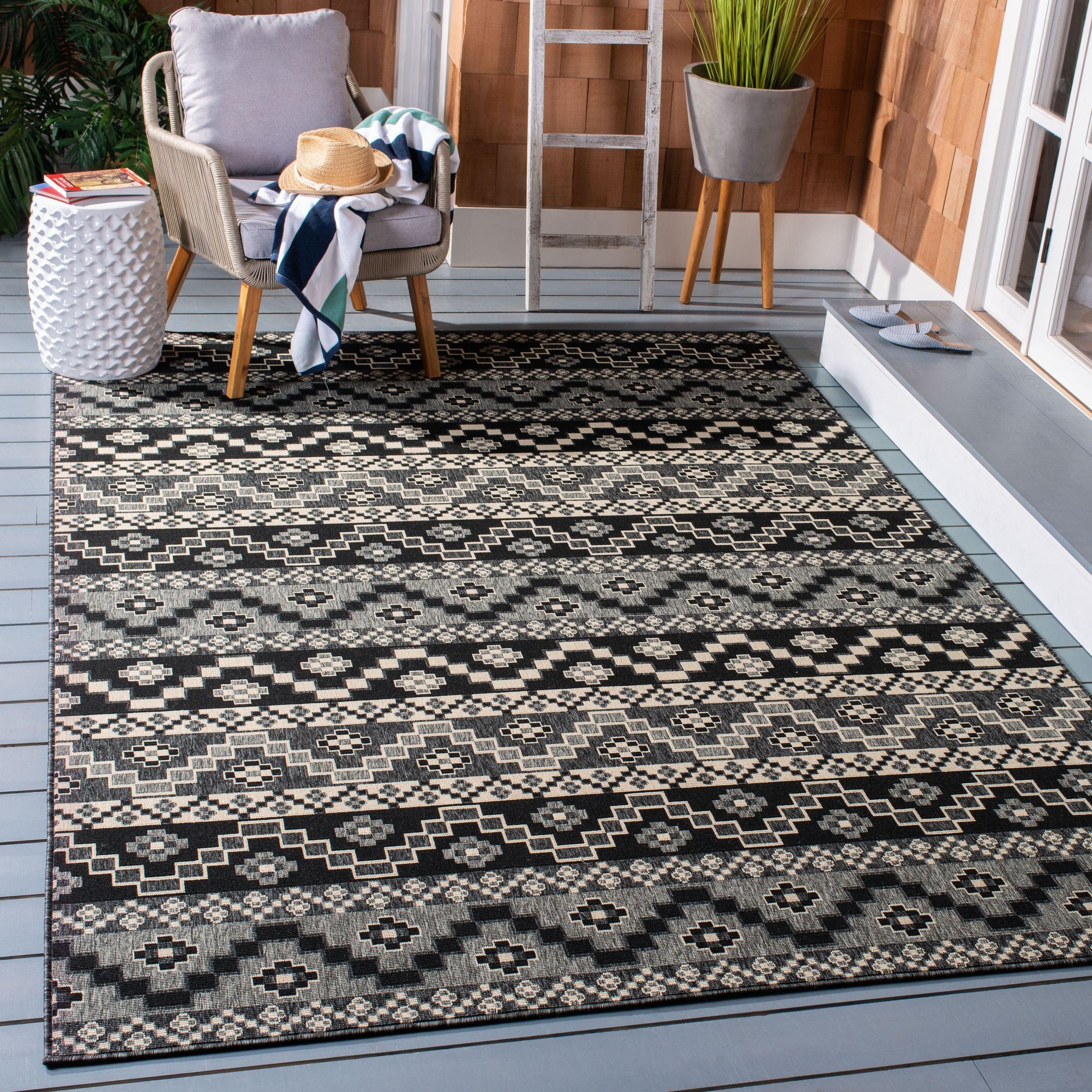 Veranda VER095 Power Loomed Indoor/Outdoor Area Rug  - Safavieh