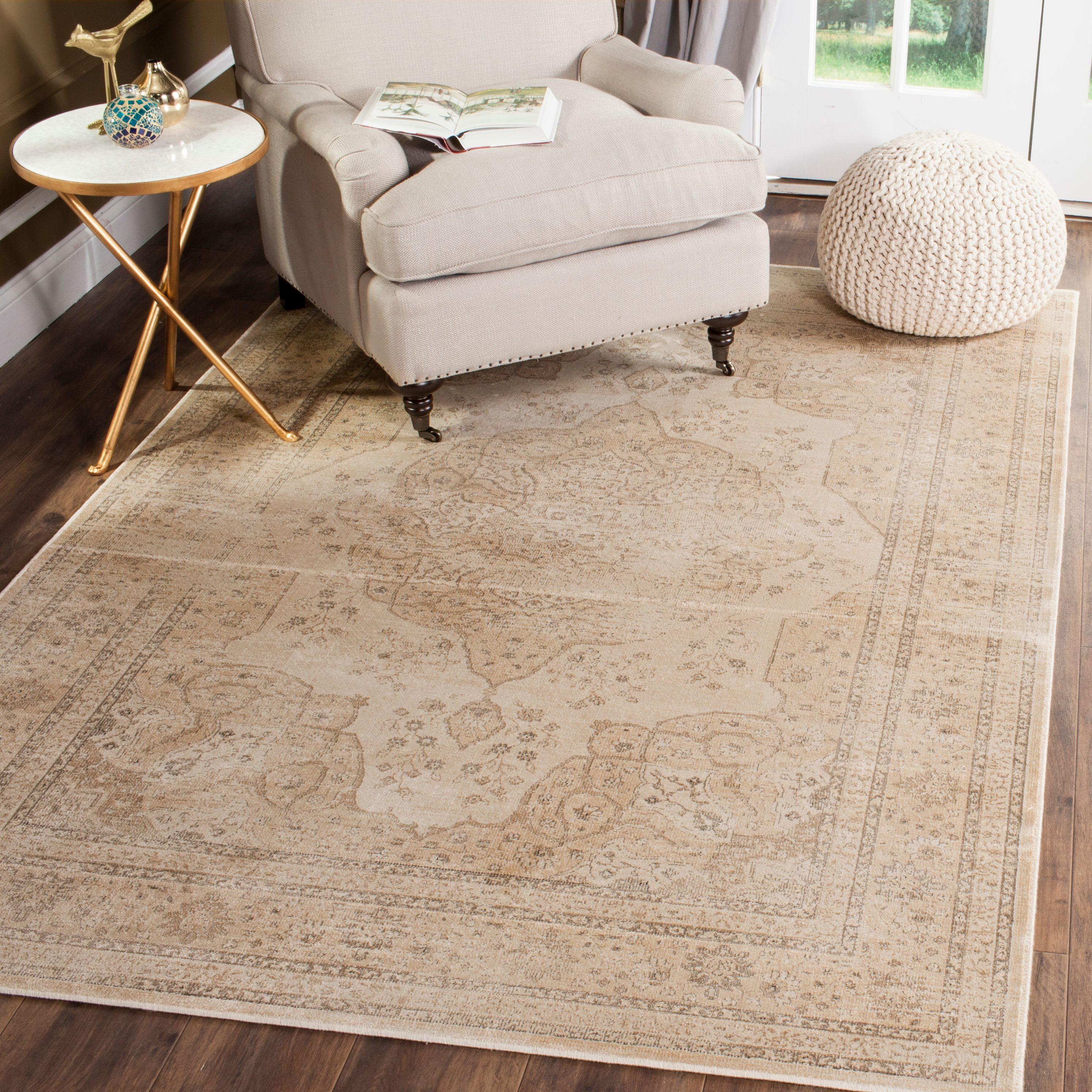 Vintage VTG158 Power Loomed Indoor Area Rug - Creme - 4'x5'7" - Safavieh.
