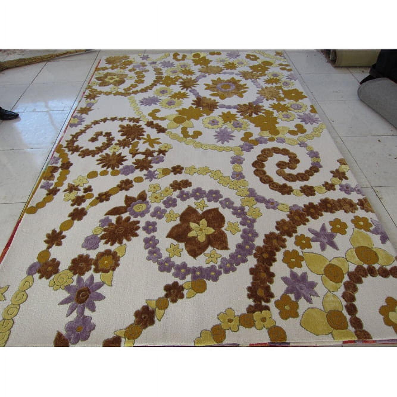 Ivory and Brown Hand-Knotted Floral Wool Rug, 4' x 6'