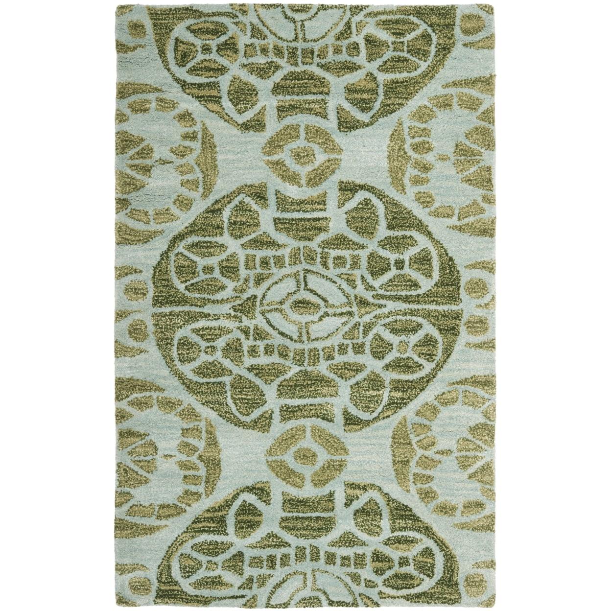 Wyndham WYD376 Hand Tufted Area Rug  - Safavieh