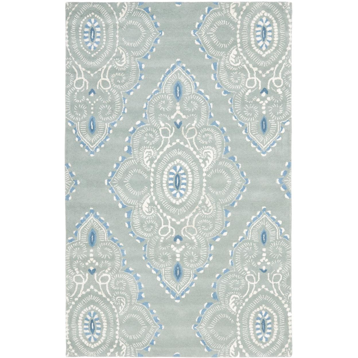 Wyndham WYD372 Hand Tufted Area Rug  - Safavieh