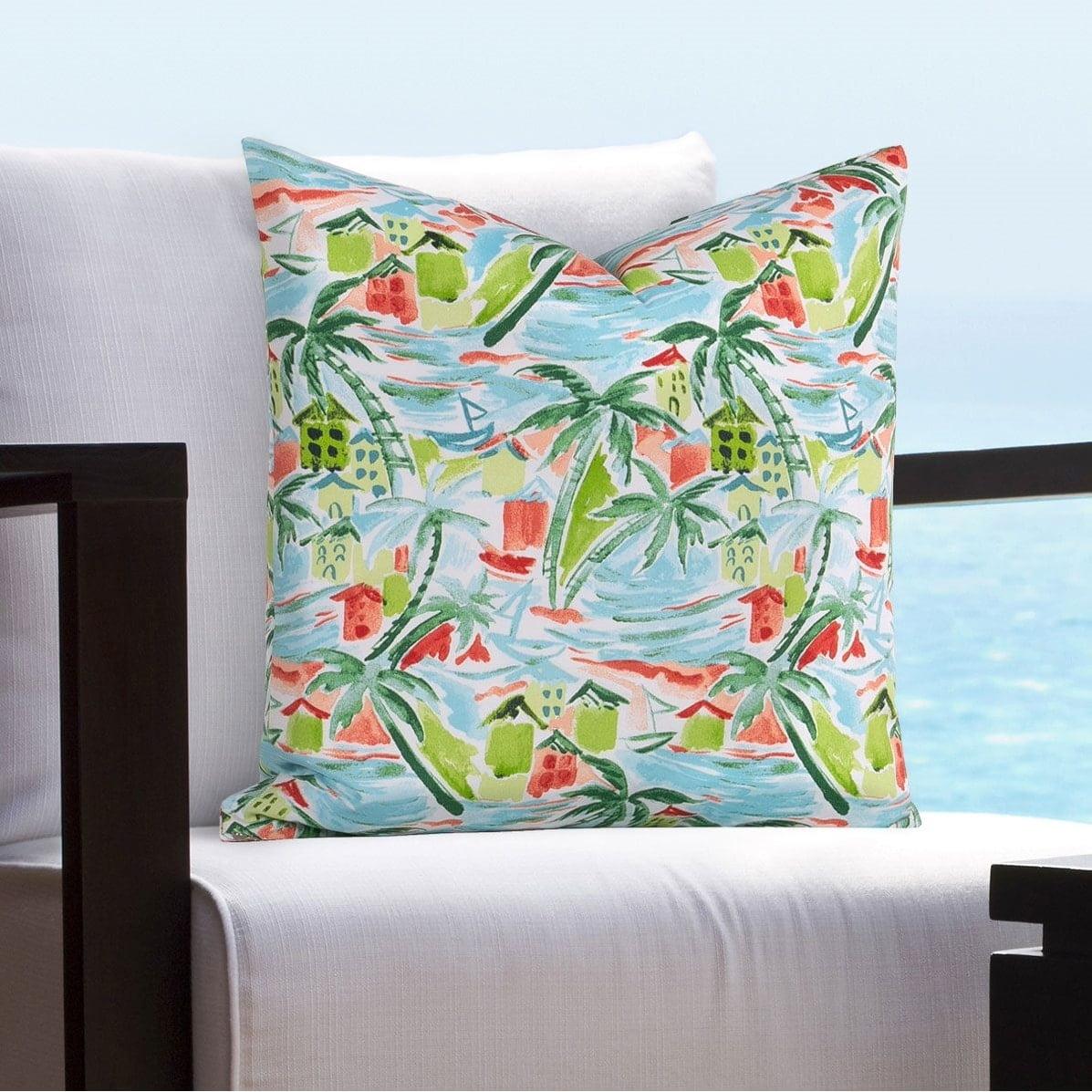SIScovers  Guesthouse Solarium Indoor/Outdoor Throw Pillow 16 x 16
