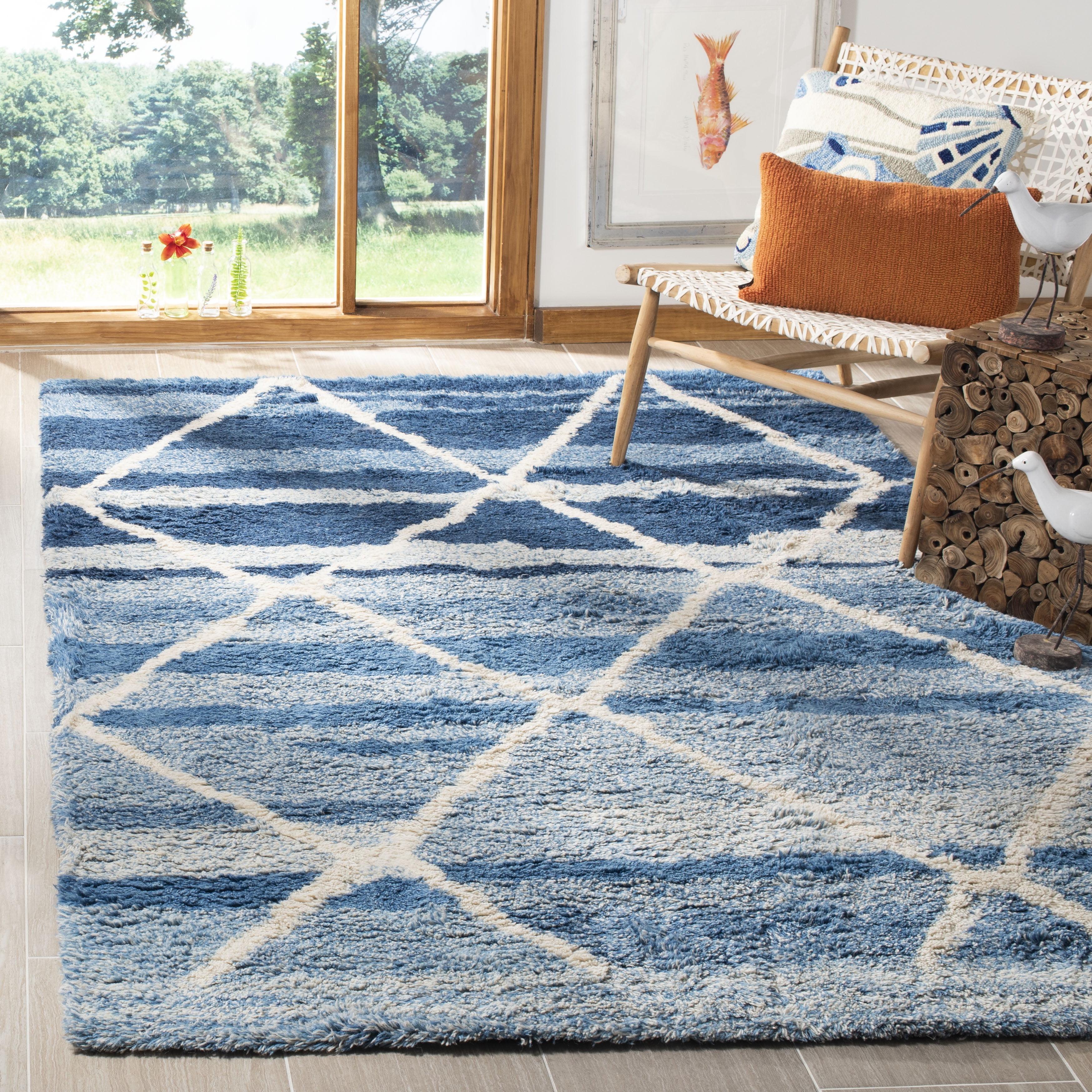 Ivory and Blue Hand-Tufted Wool Shag Rug, 8' x 10'