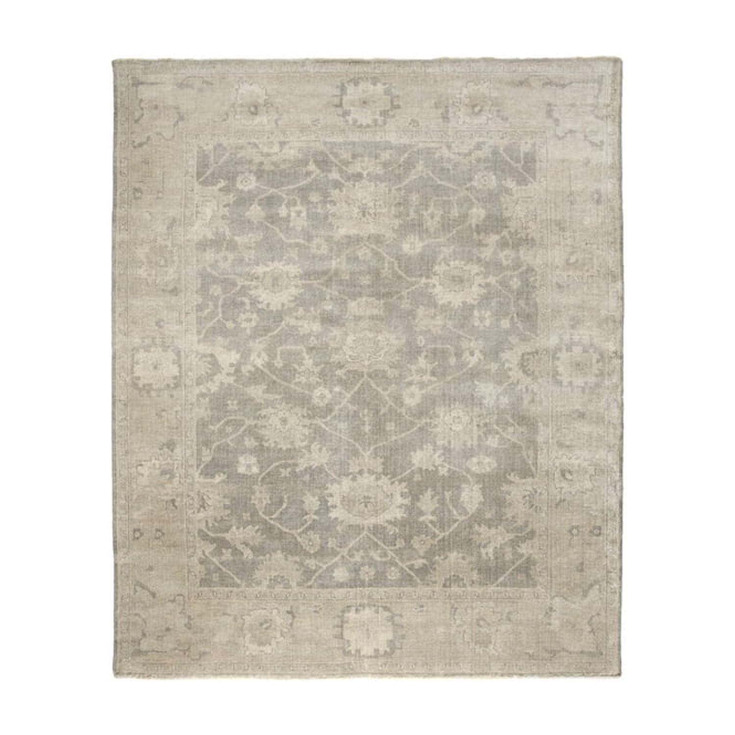 Hand-Knotted Woolen Charm 8' x 10' Rectangular Rug in Gray