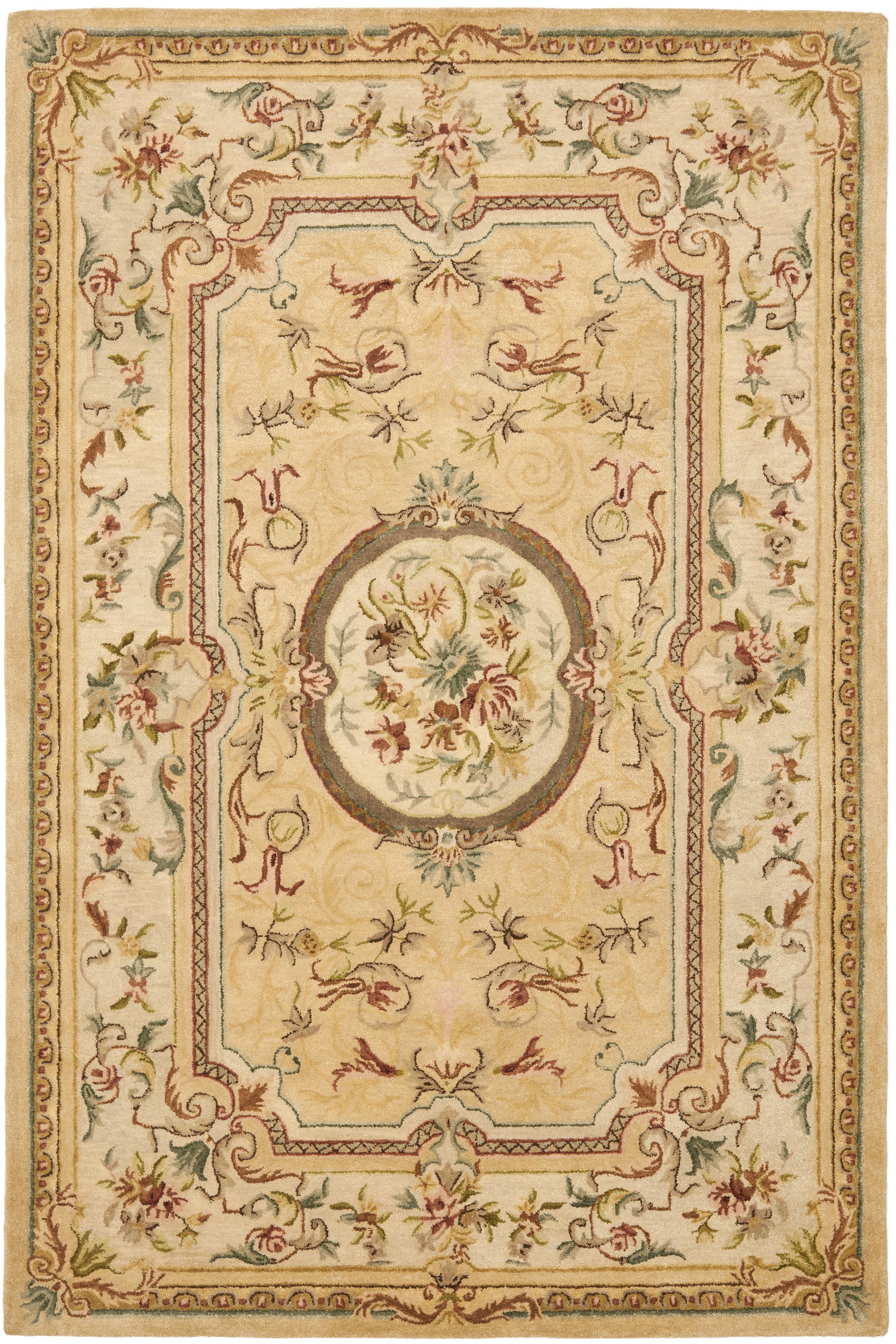 Safavieh Bergama Hand Tufted Wool Oriental Rug