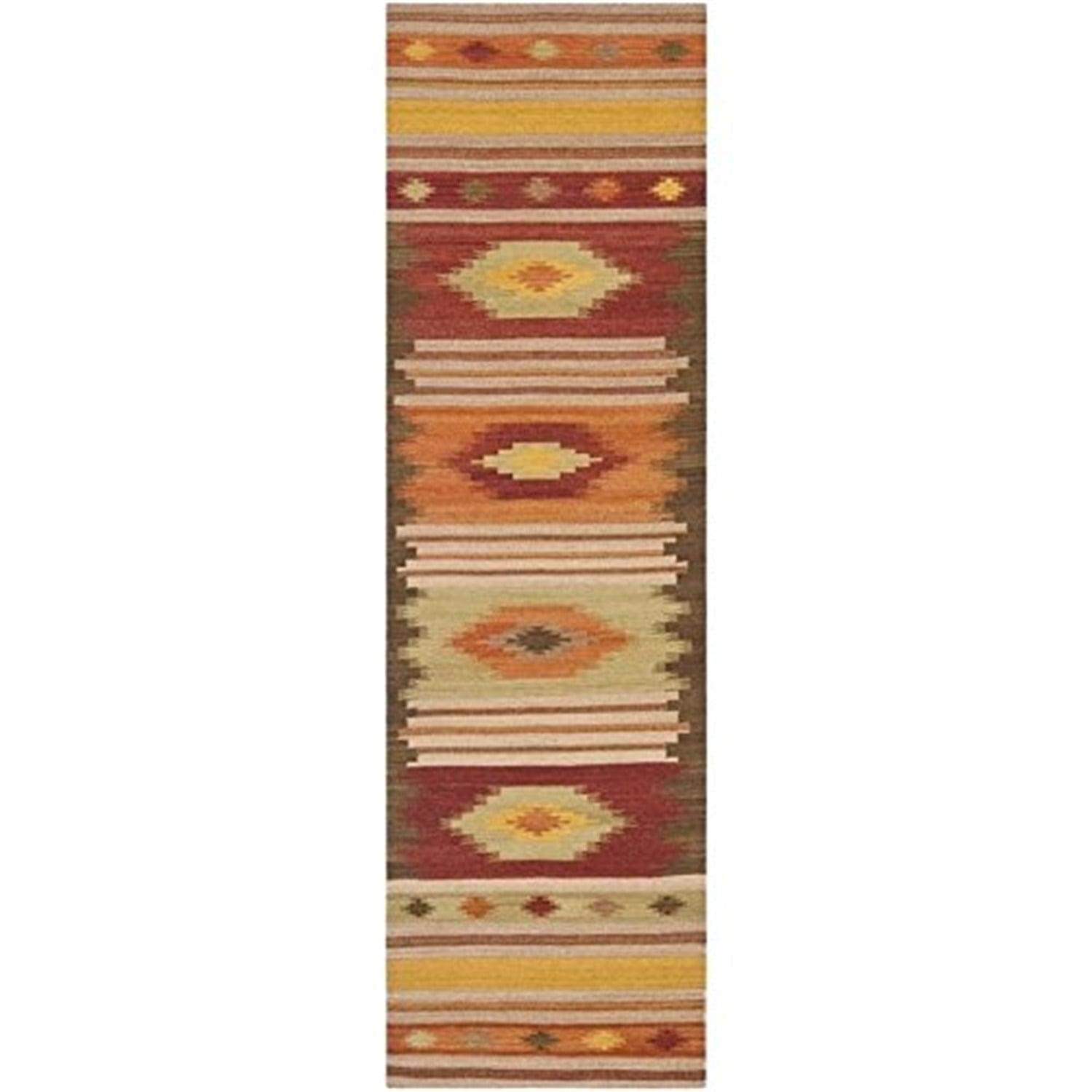 Kilim NVK176 Hand Woven Rugs - Safavieh