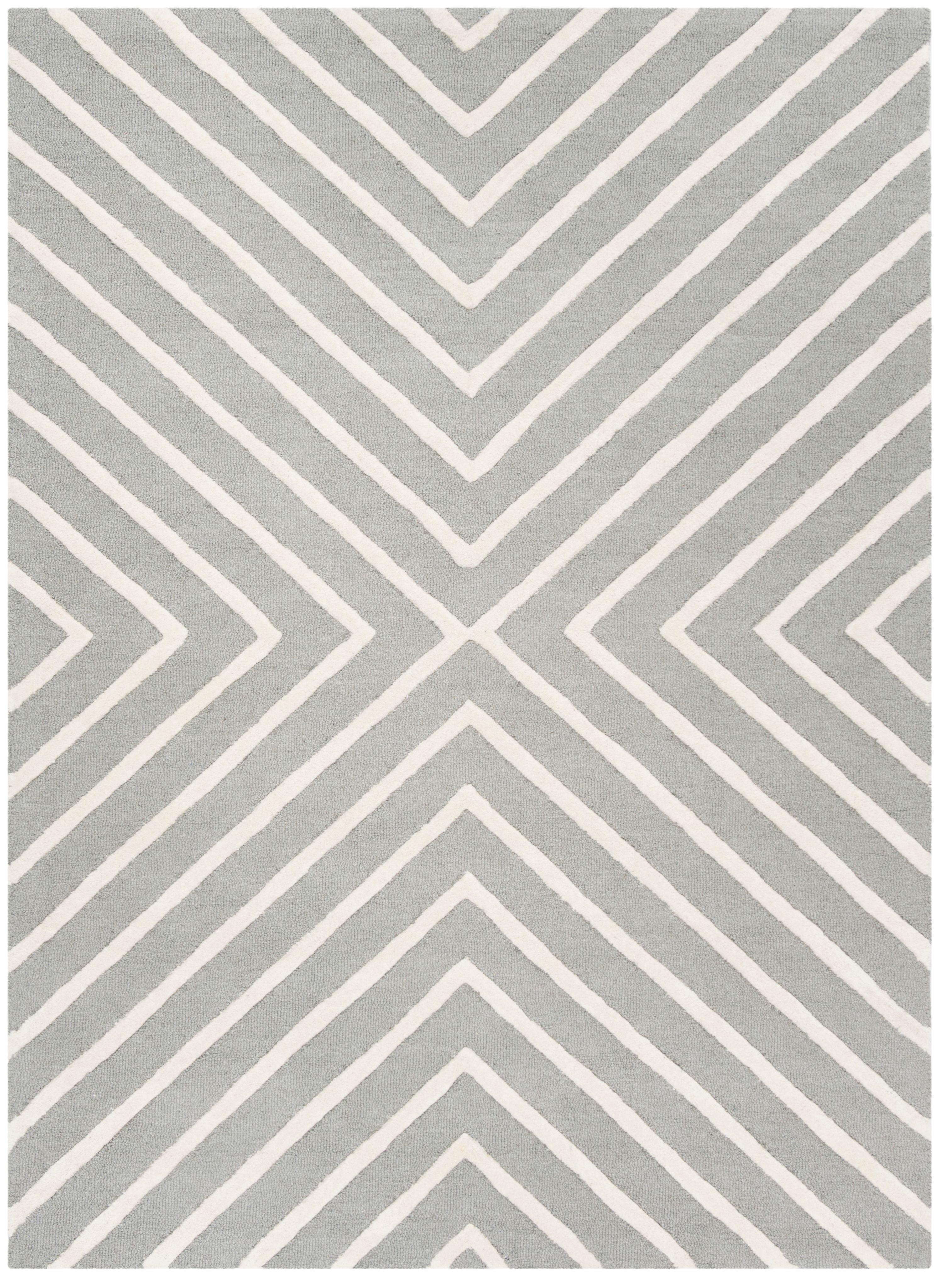 Safavieh Kids SFK920 Hand Tufted Area Rug  - Safavieh