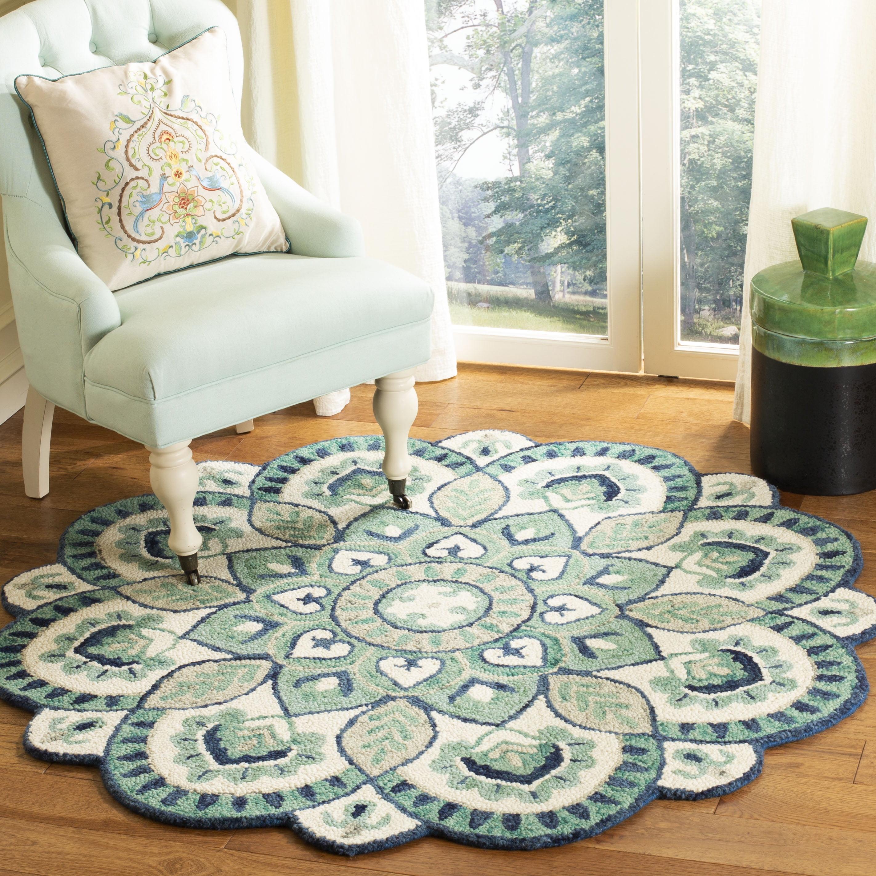 Handmade Floral Bliss Round Blue Wool Area Rug - 47"