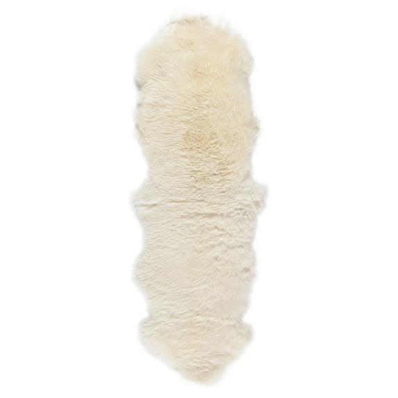 Safavieh SHS121A Sheep Skin White