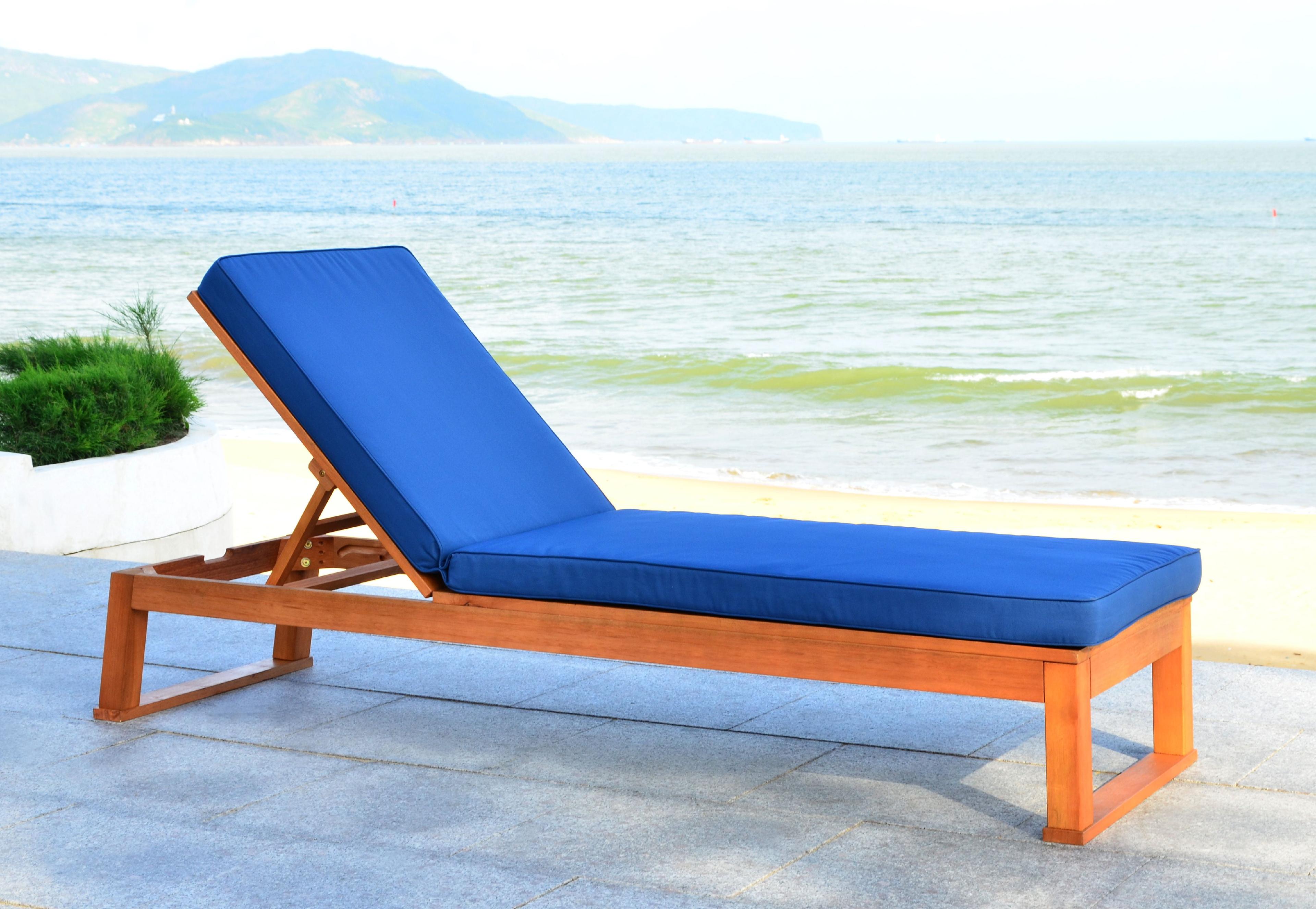 Solano Sunlounger - Outdoor - PAT7024 - Natural/Navy -Safavieh