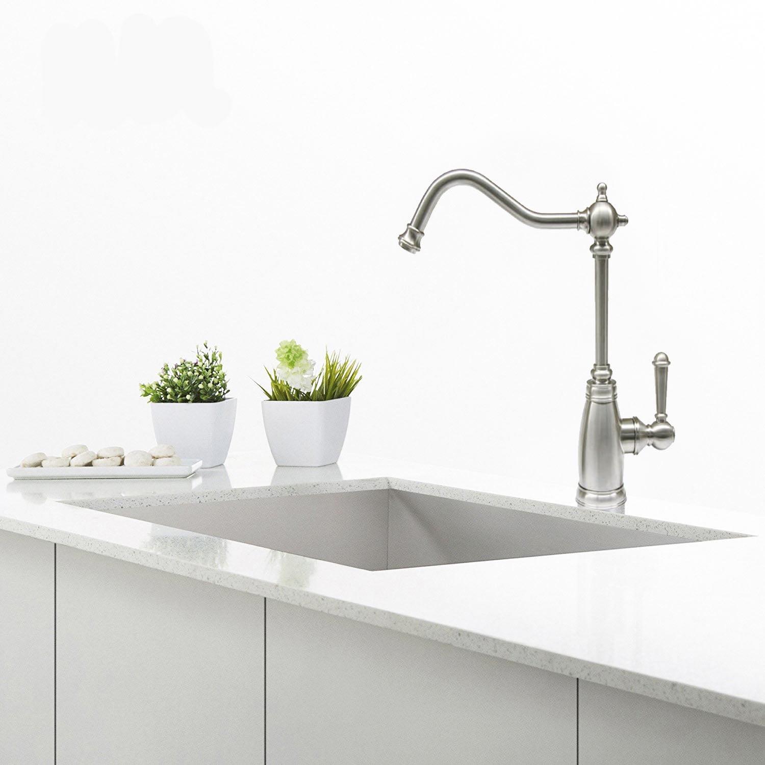 Brushed Nickel Single Handle Kitchen Faucet with Pull-out Spray