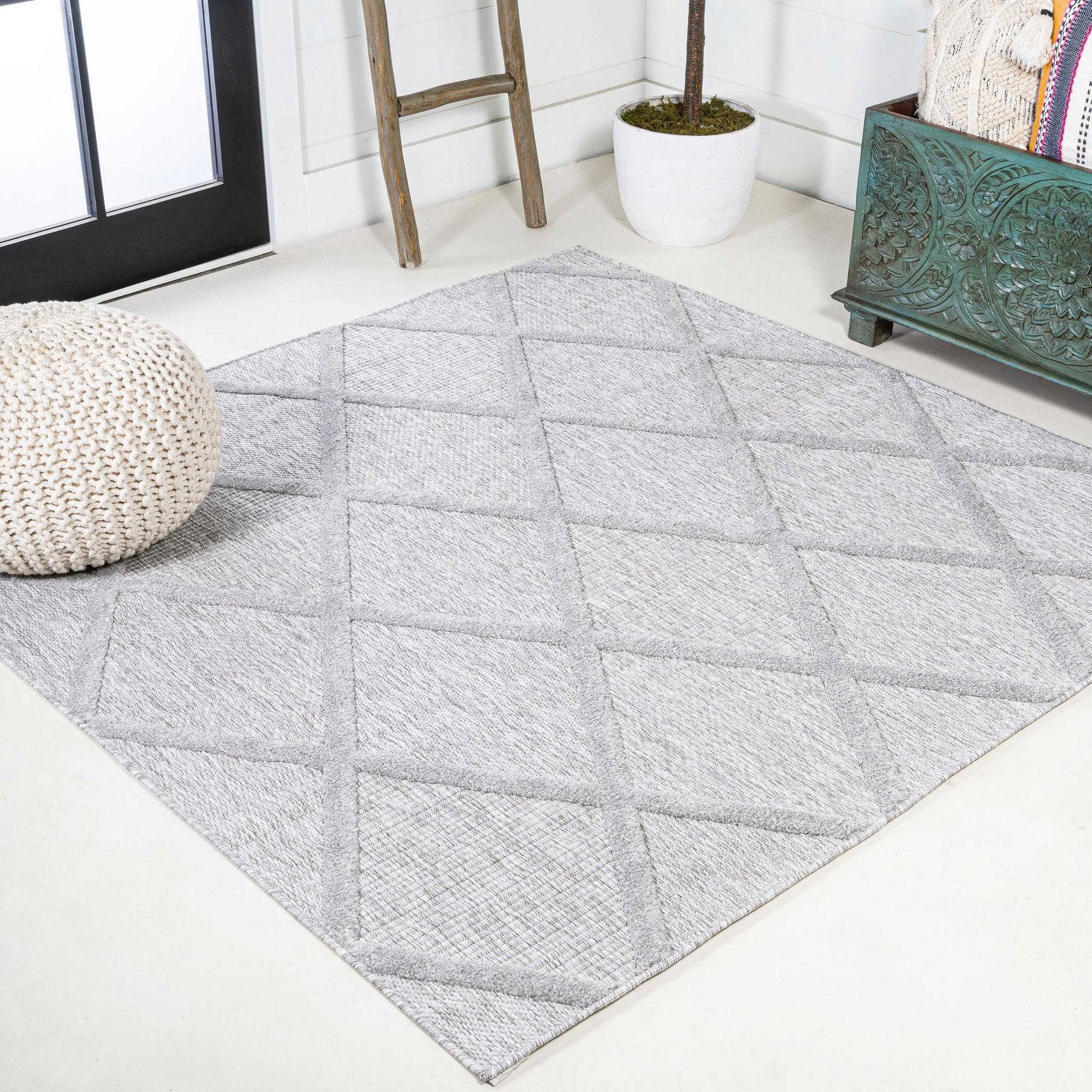 Salines 5' Square Light Gray Synthetic Trellis Rug